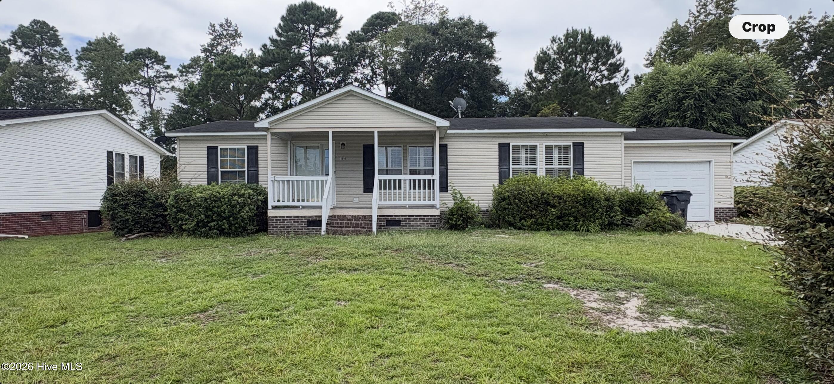 1095 Captains Court Property Photo 1