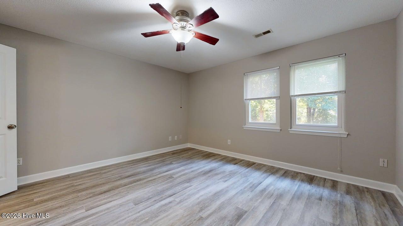 105 Spring Drive Property Photo 16