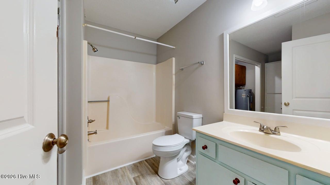 105 Spring Drive Property Photo 24