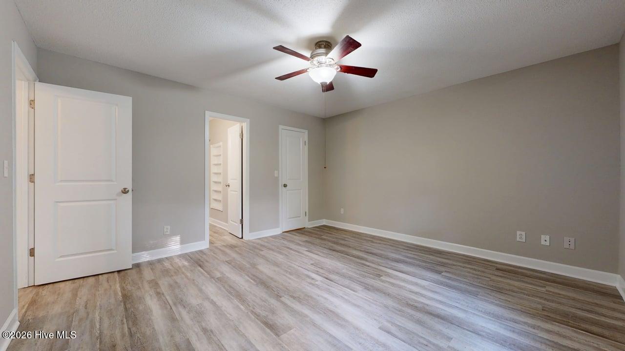105 Spring Drive Property Photo 30