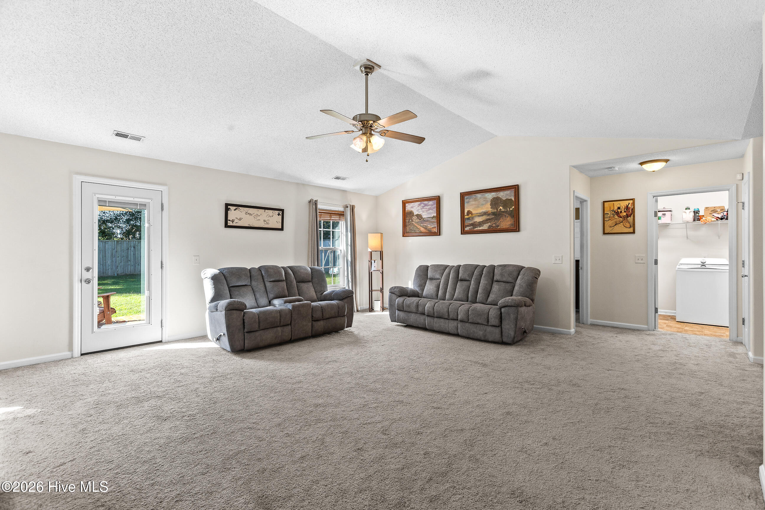 202 Hominy Court Property Photo 6