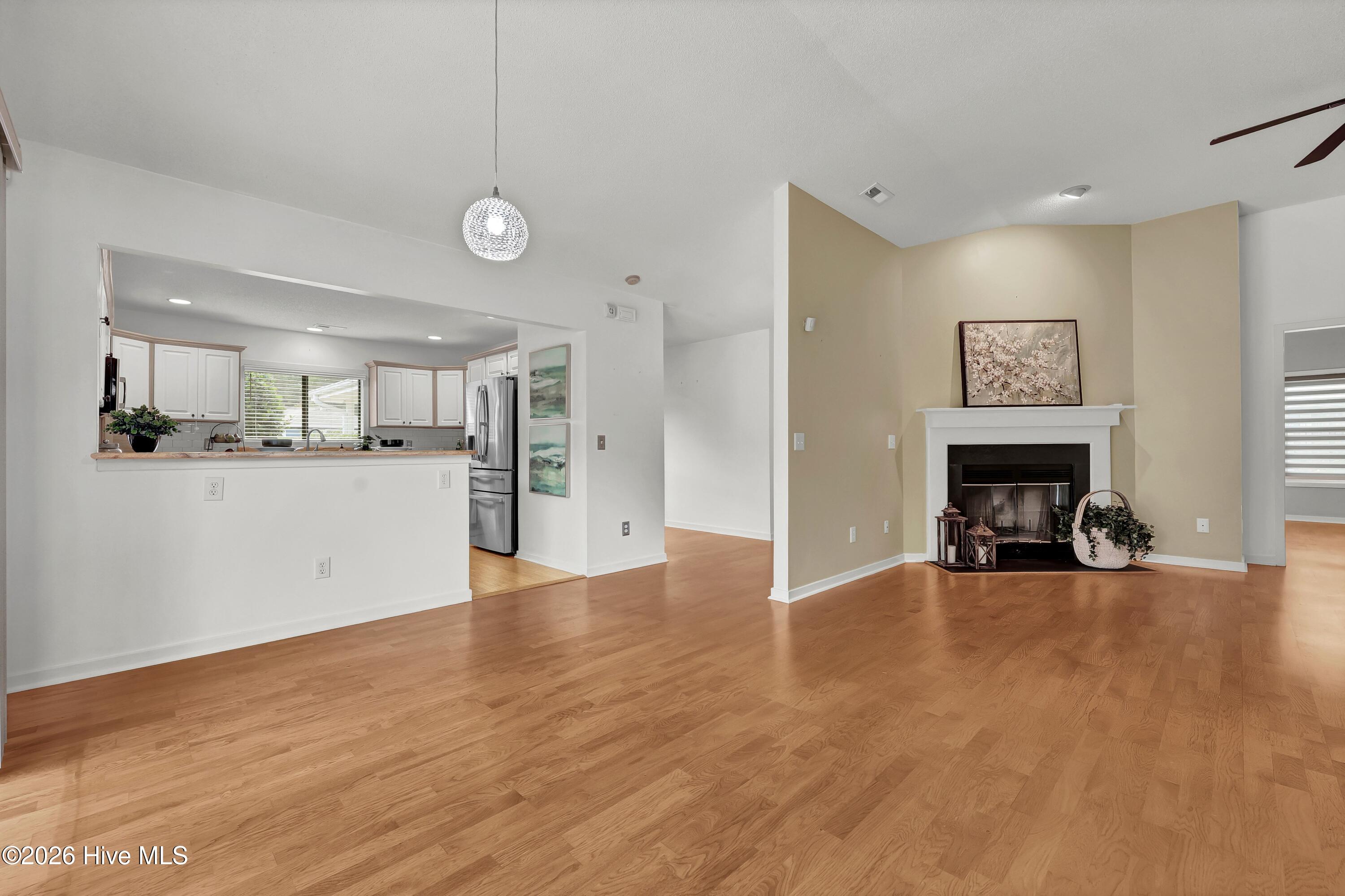 7213 Islamerta Place Property Photo 9