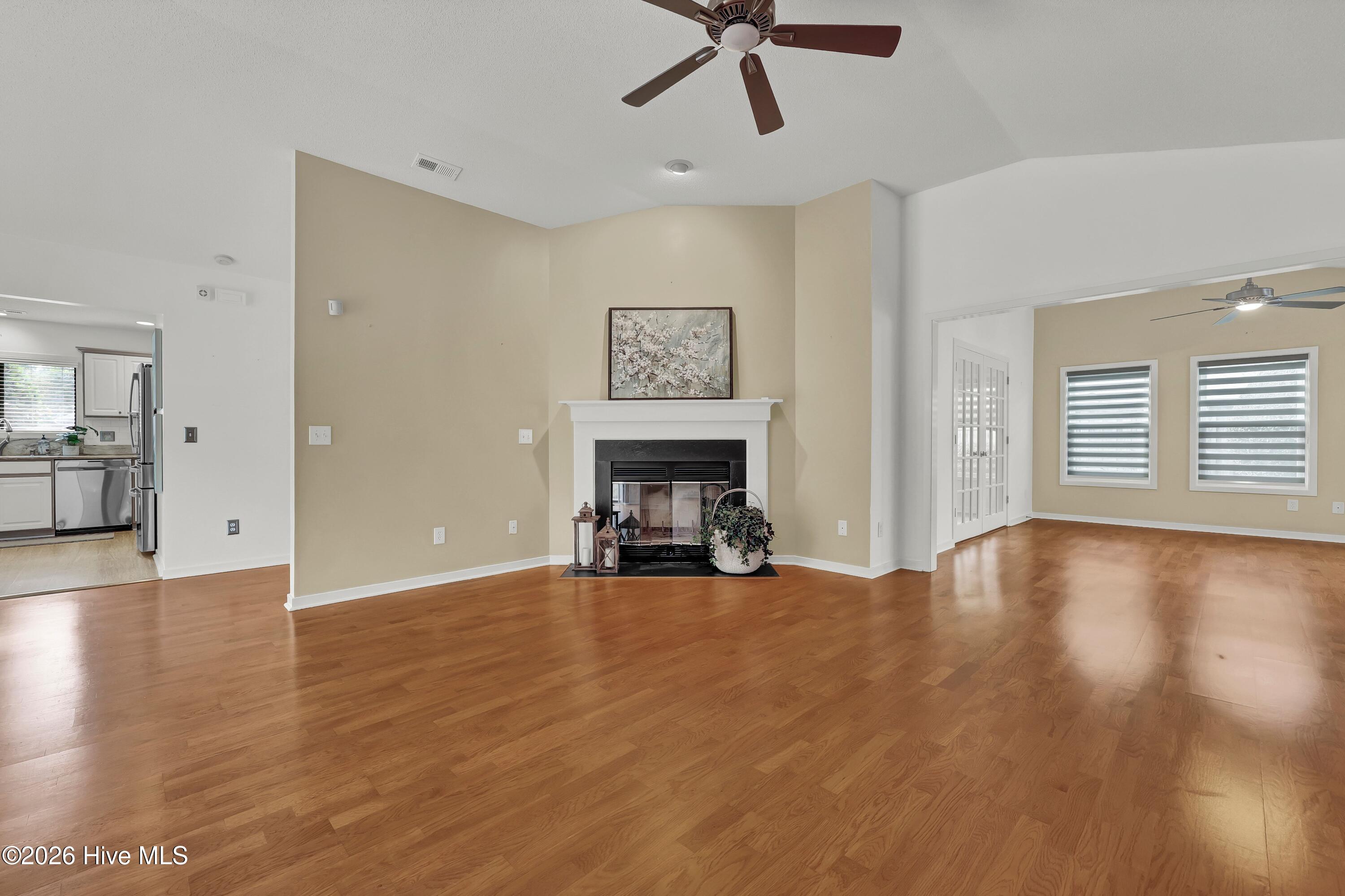 7213 Islamerta Place Property Photo 10