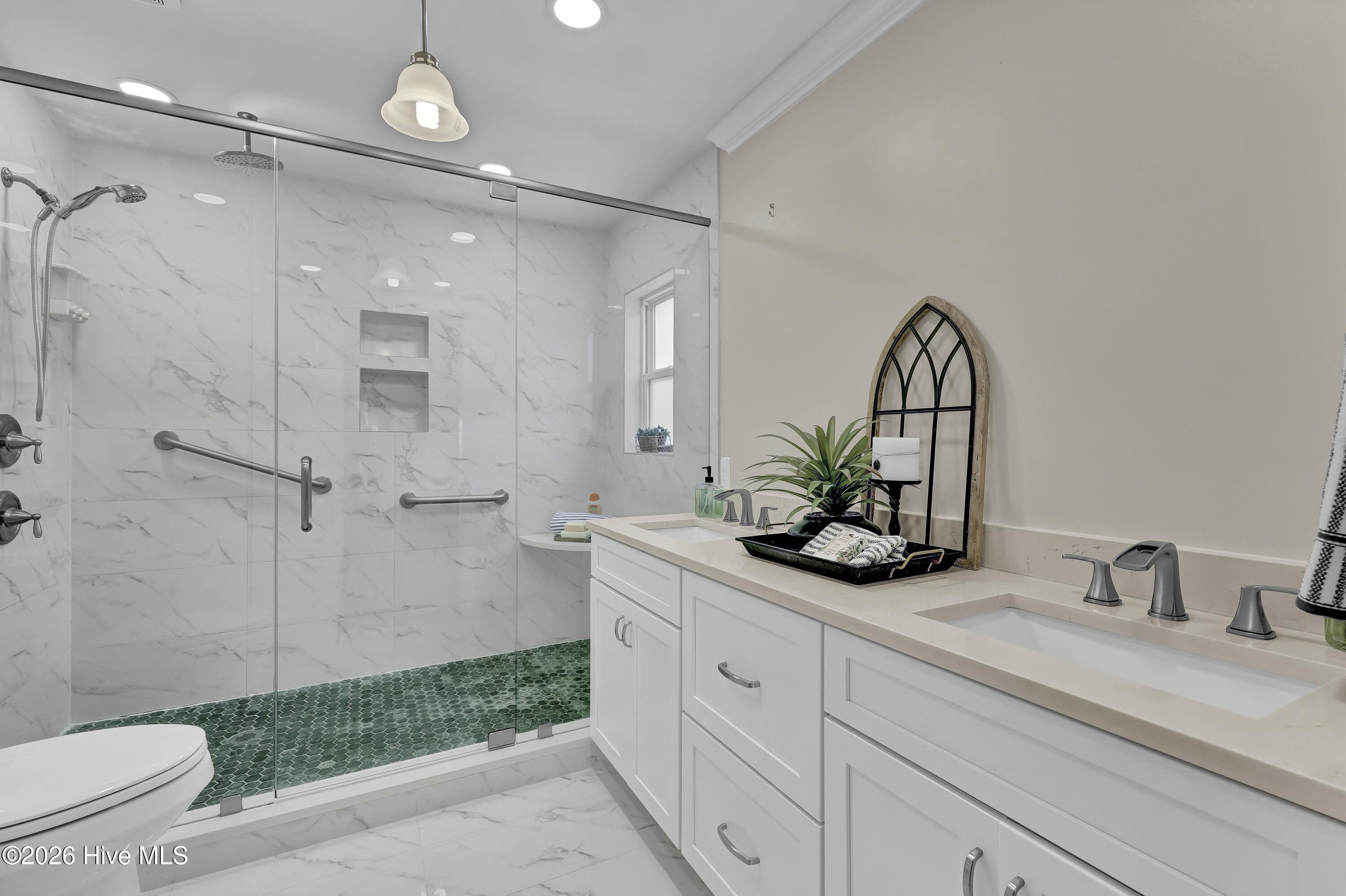 7213 Islamerta Place Property Photo 18