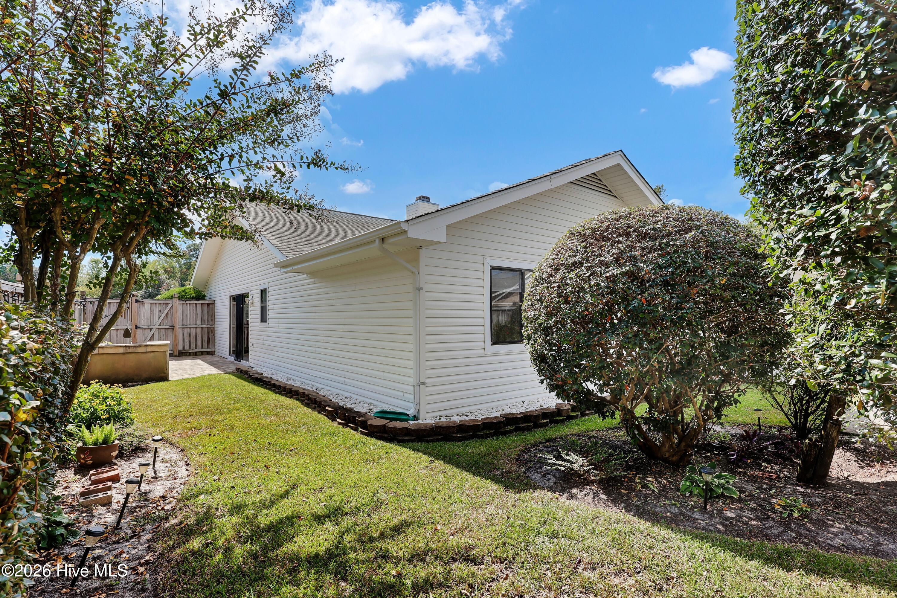 7213 Islamerta Place Property Photo 27