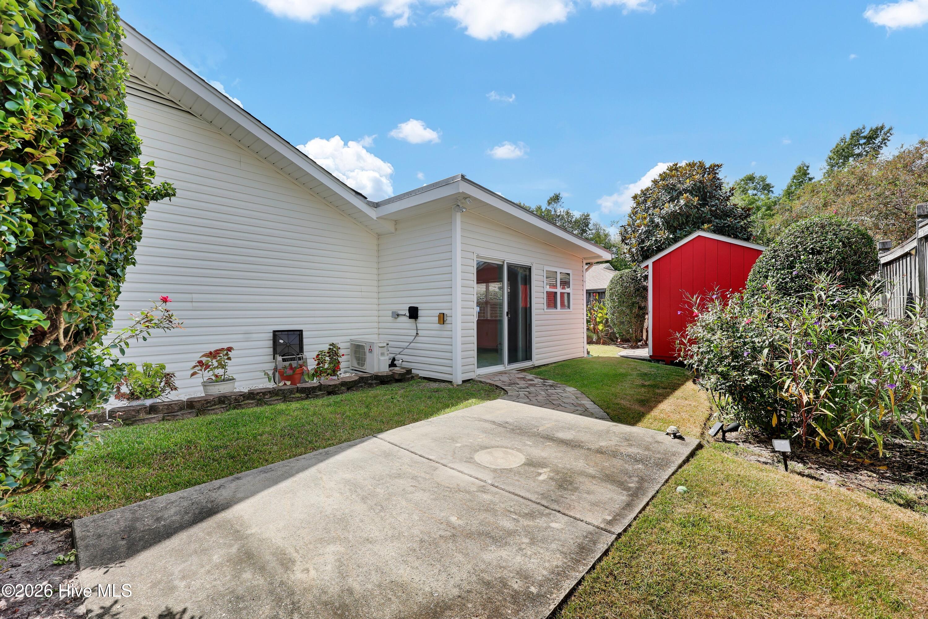 7213 Islamerta Place Property Photo 28