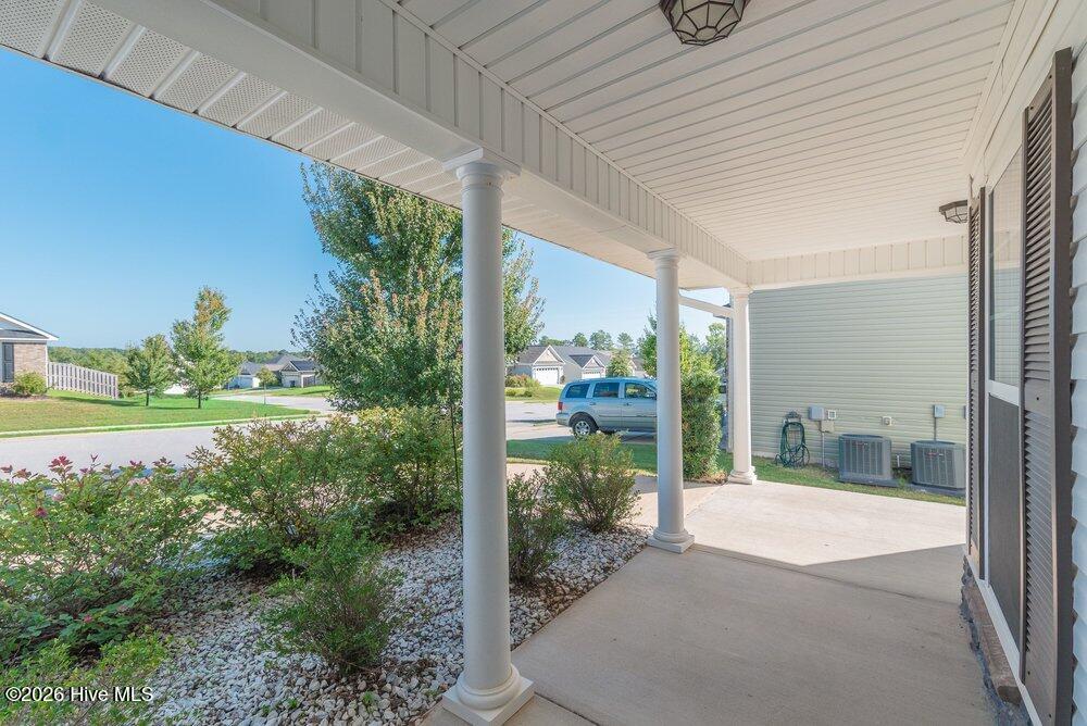 5146 Copse Drive Property Photo 8
