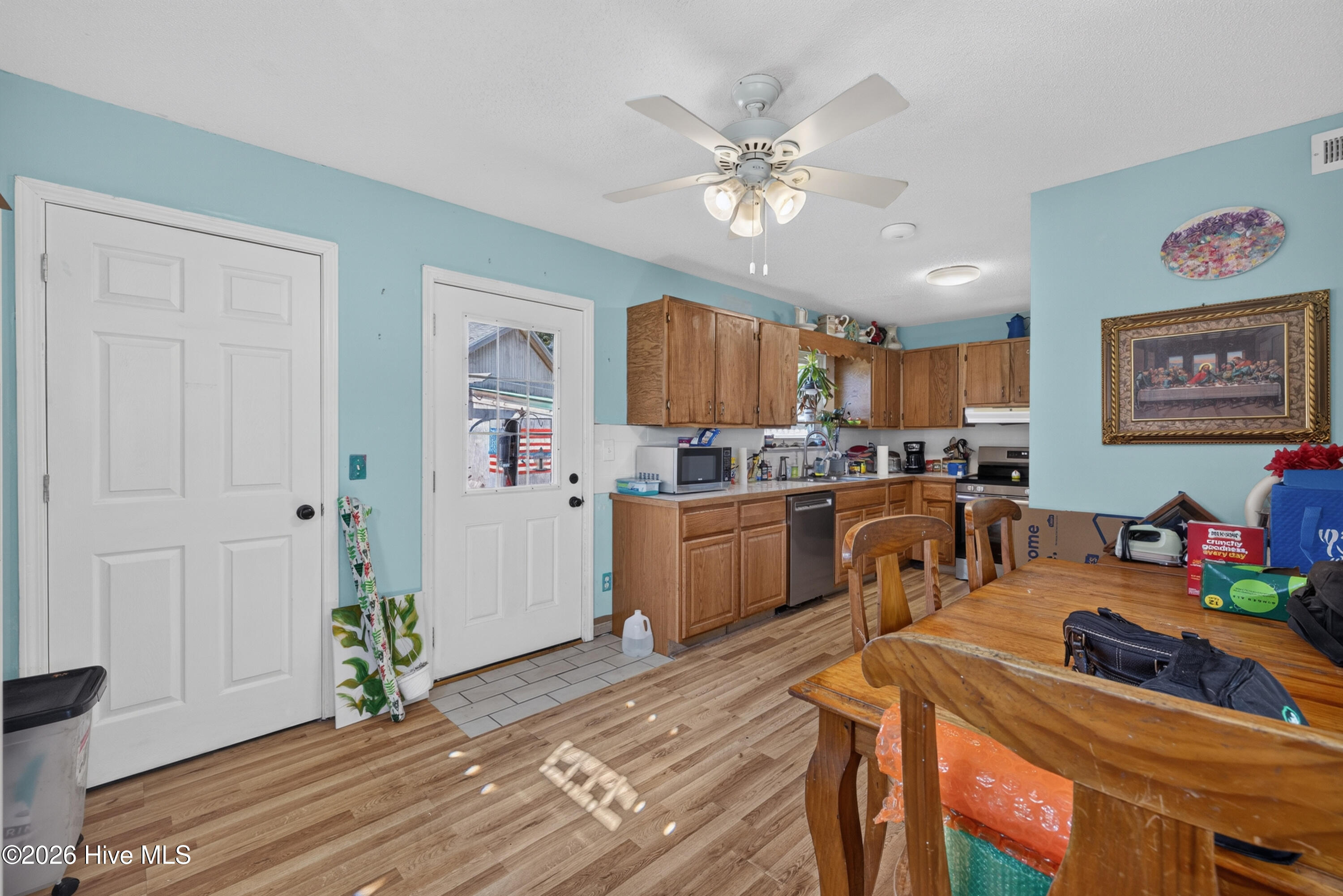 201 Southwold Drive Property Photo 9