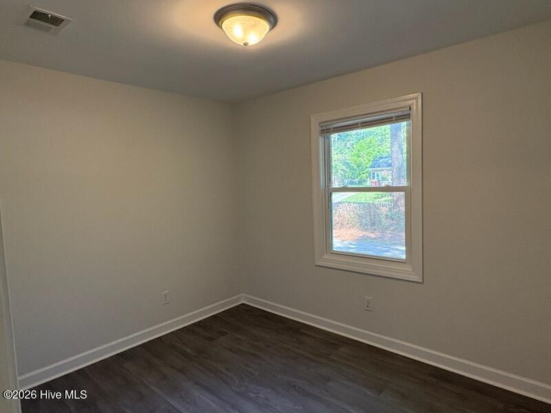 1234 Kenningston Street Property Photo 15