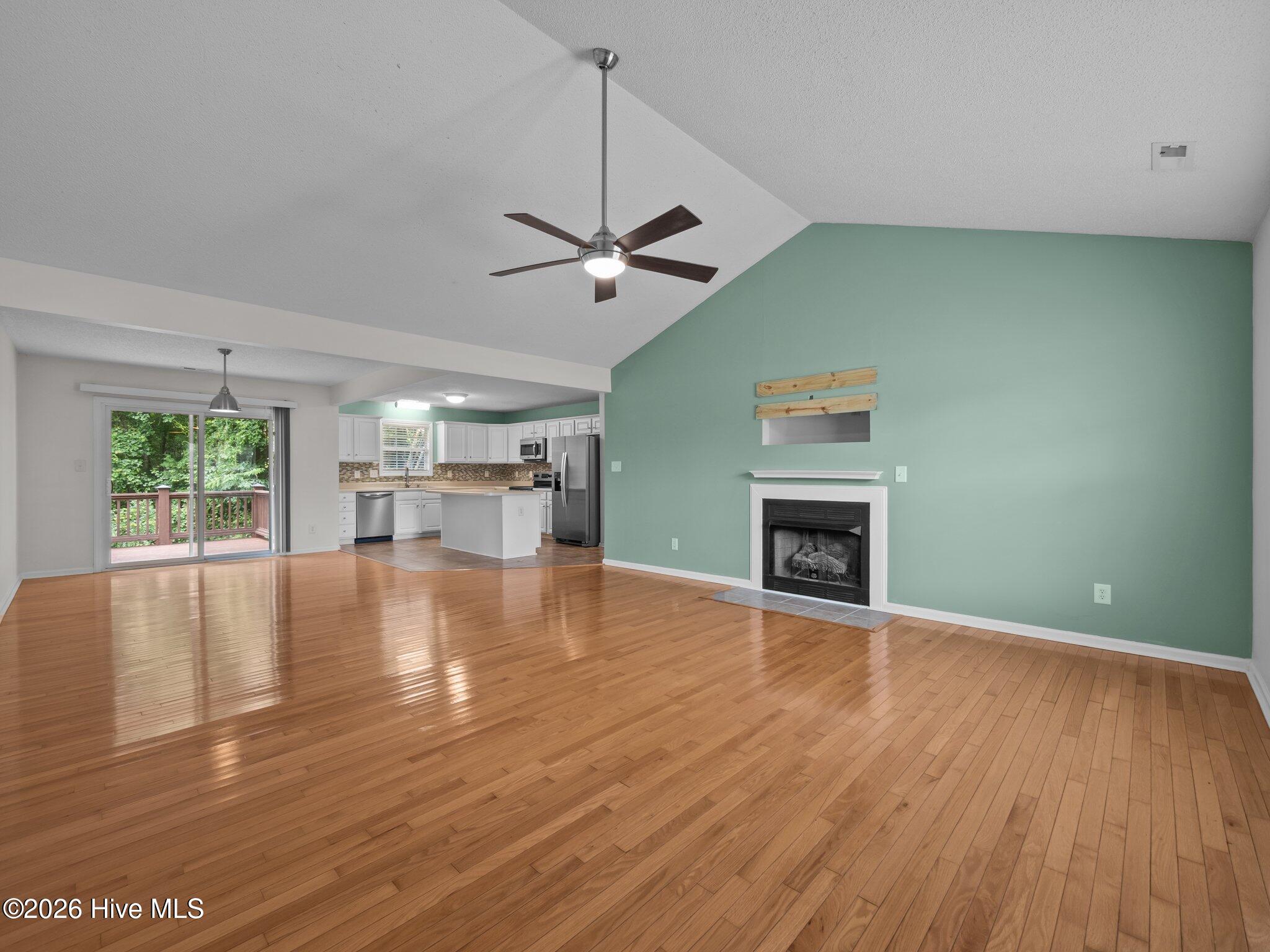305 Appaloosa Court Property Photo 2