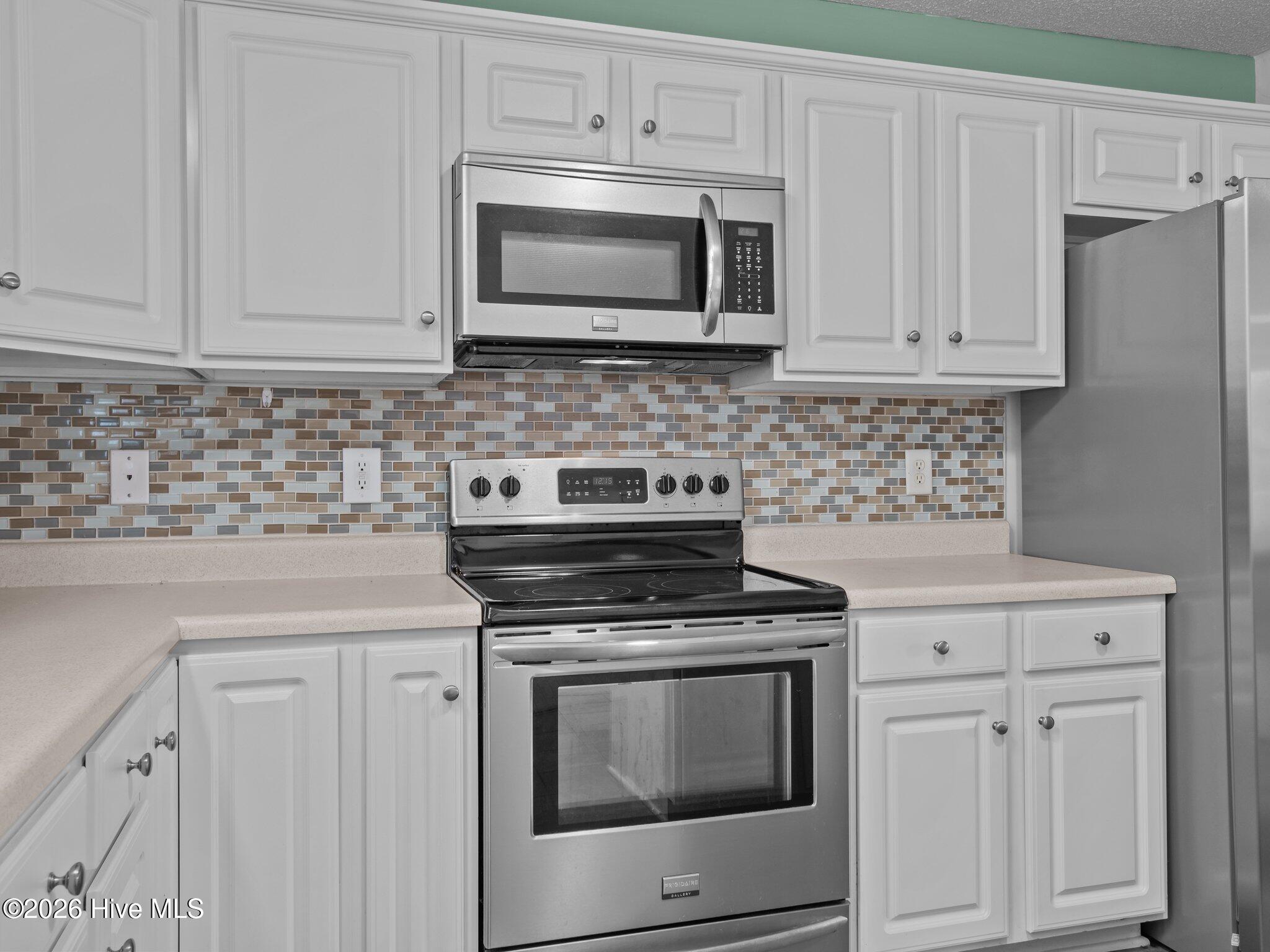305 Appaloosa Court Property Photo 6