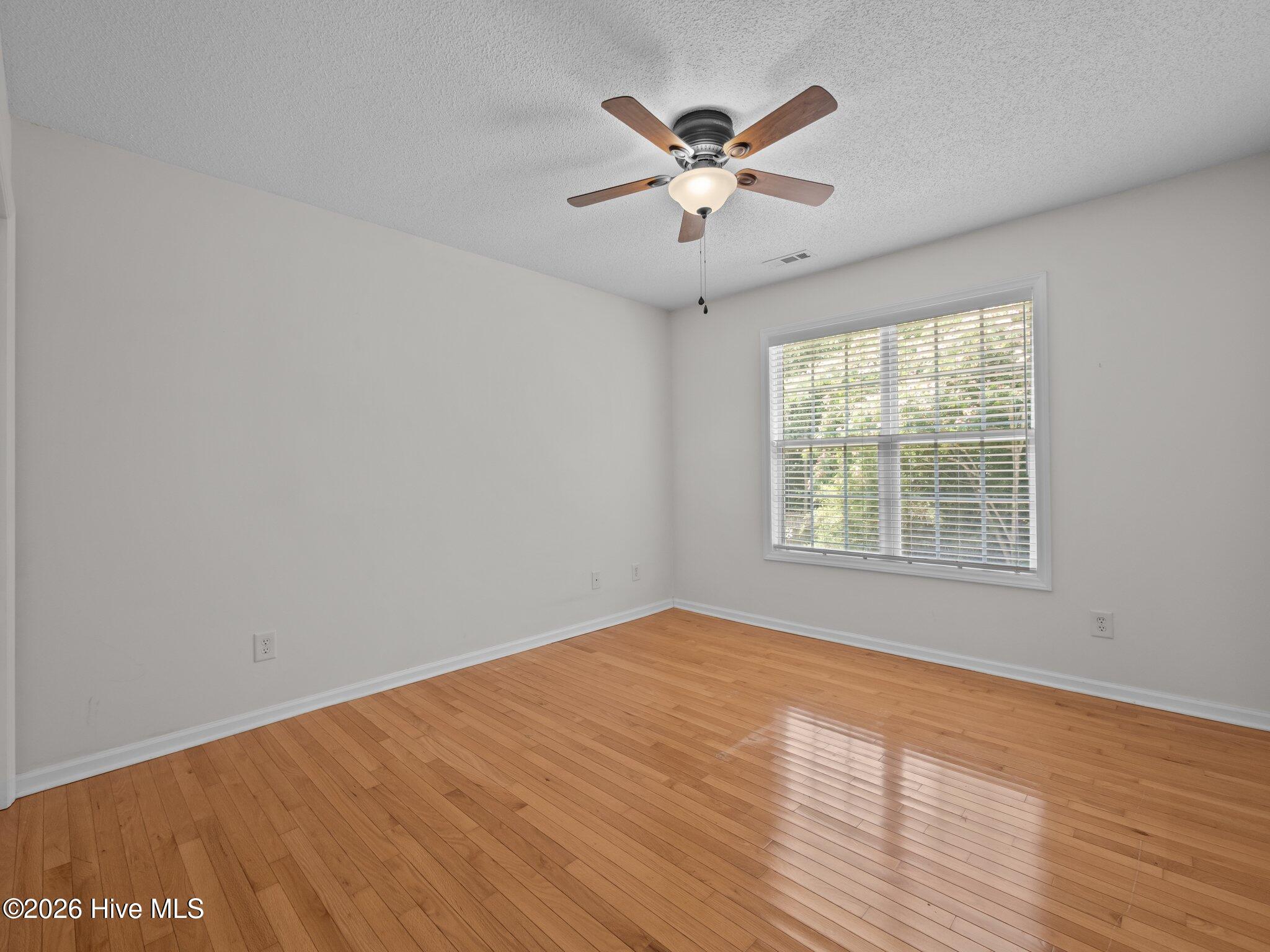 305 Appaloosa Court Property Photo 17
