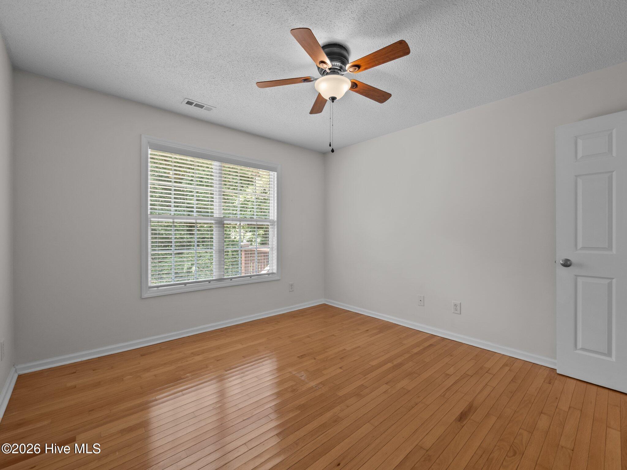 305 Appaloosa Court Property Photo 18