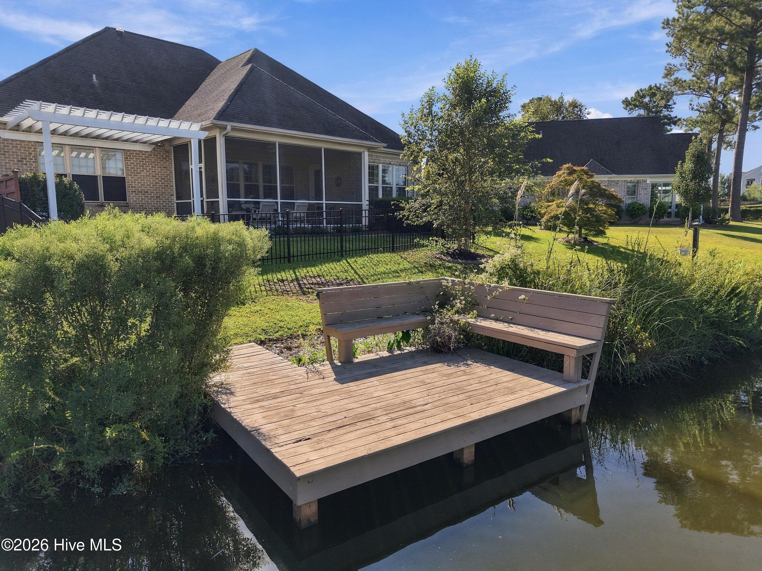 1018 Golden Sands Way Property Photo 3