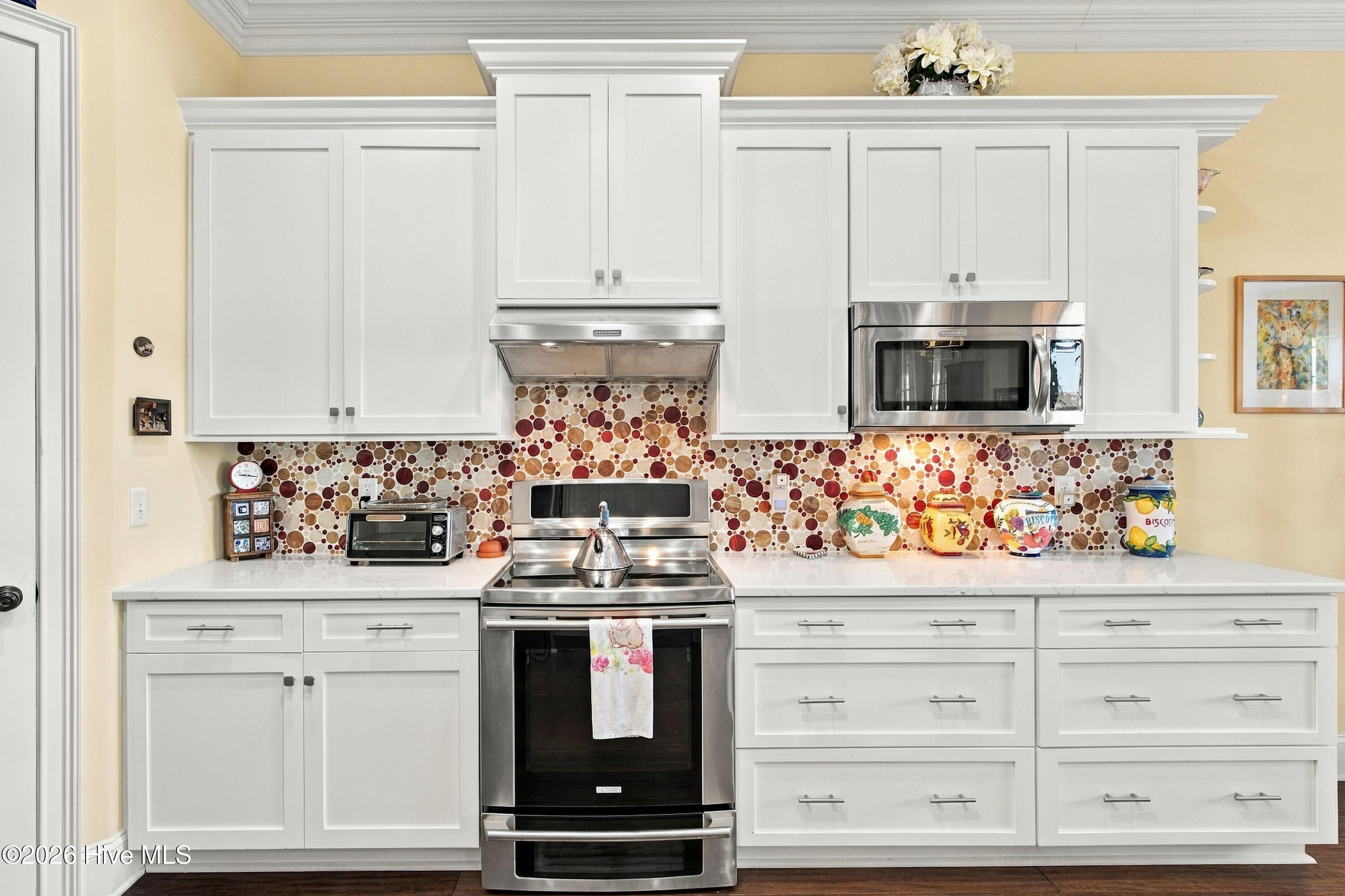 1018 Golden Sands Way Property Photo 16