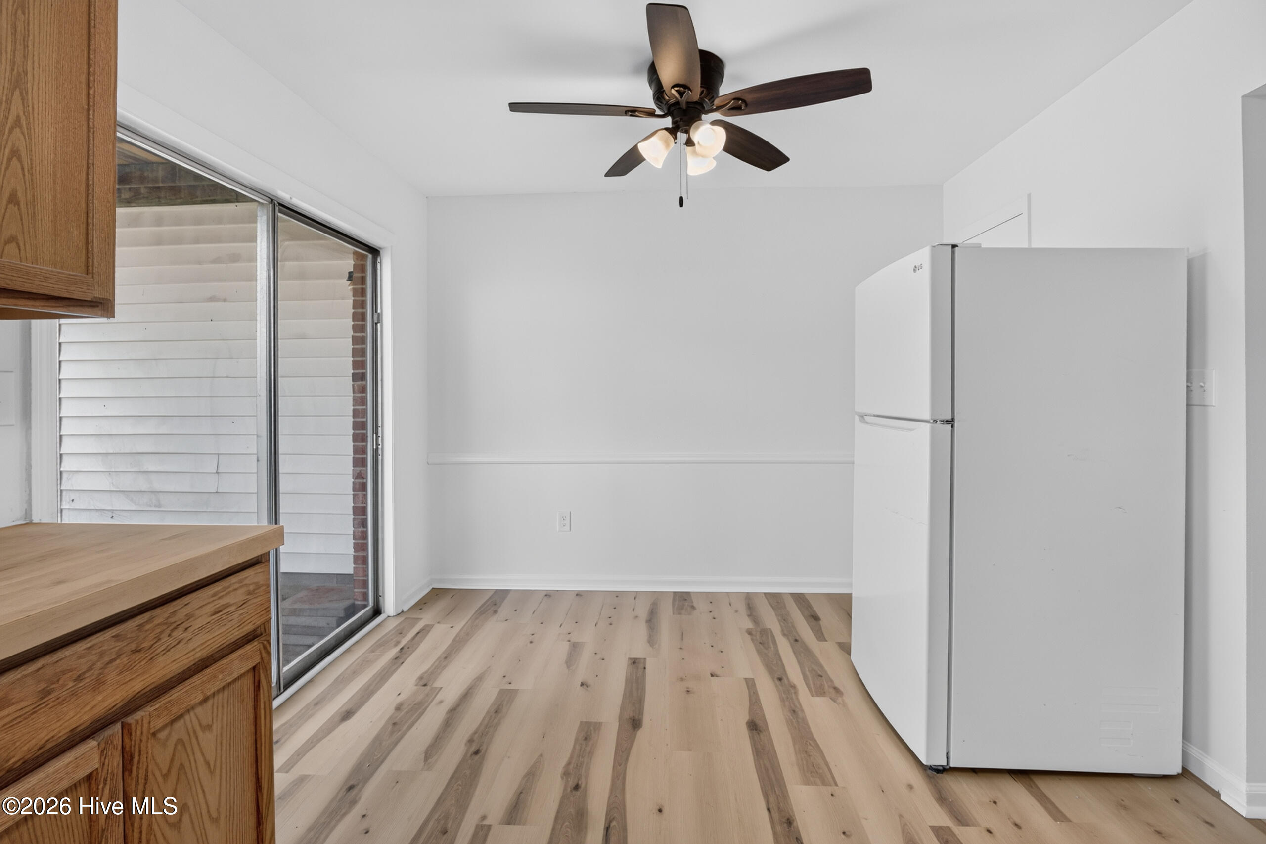 1010 Carriage Drive Apt A Property Photo 10