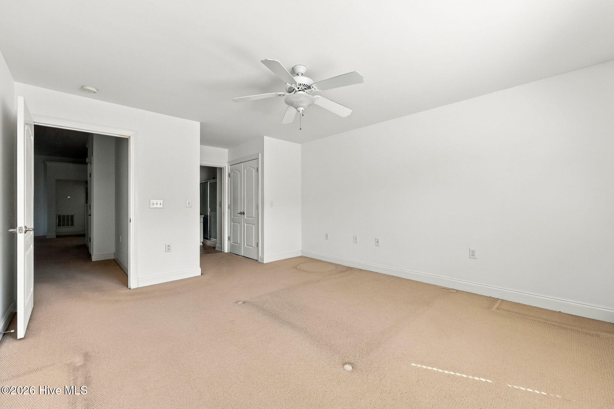 301 Sweetwater Cove Property Photo 23