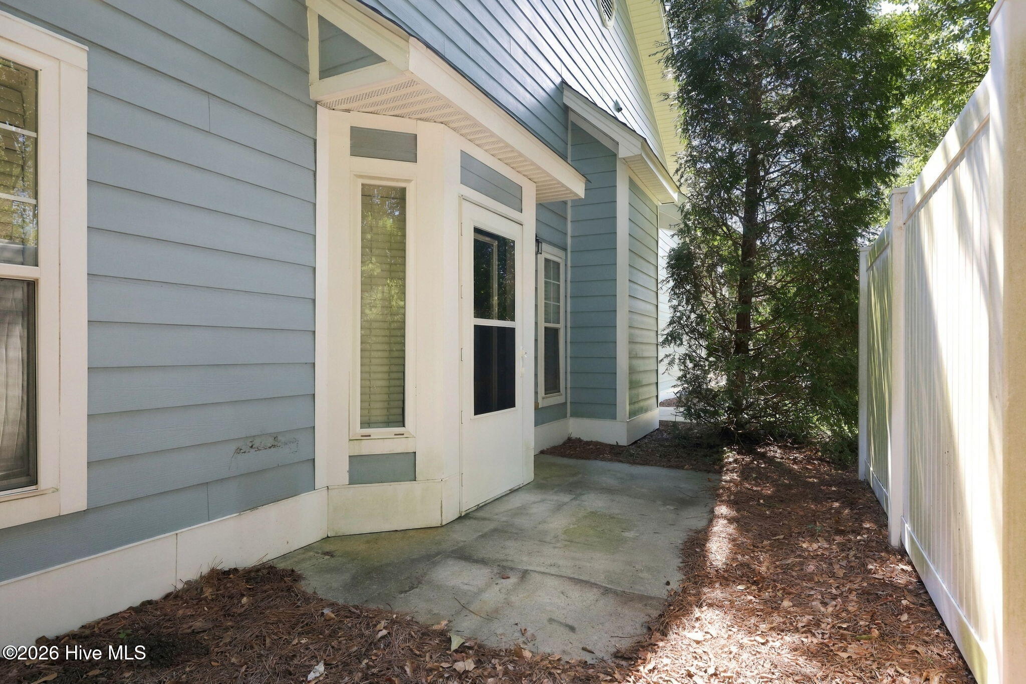 301 Sweetwater Cove Property Photo 32