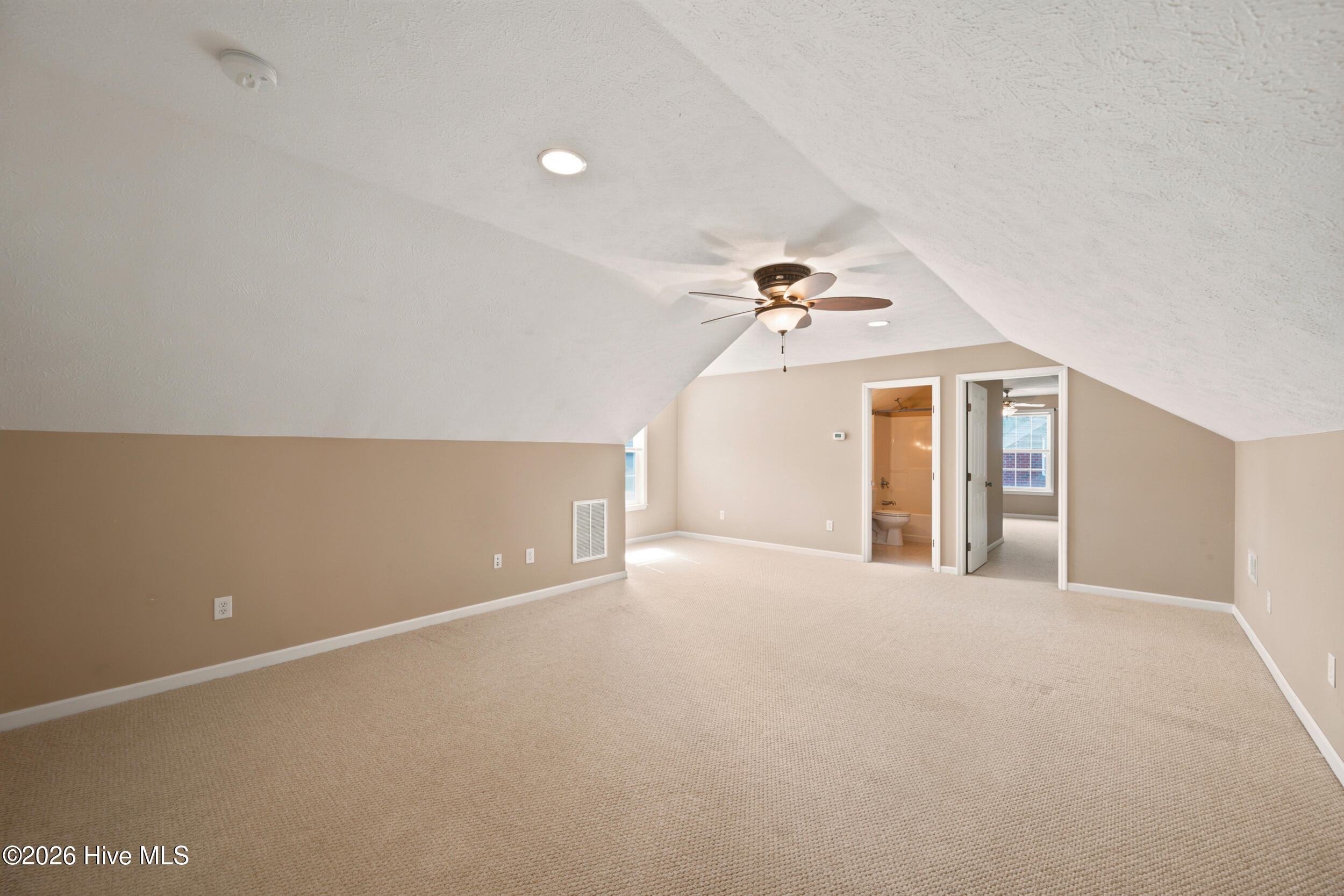 445 Maxwell Road Property Photo 37