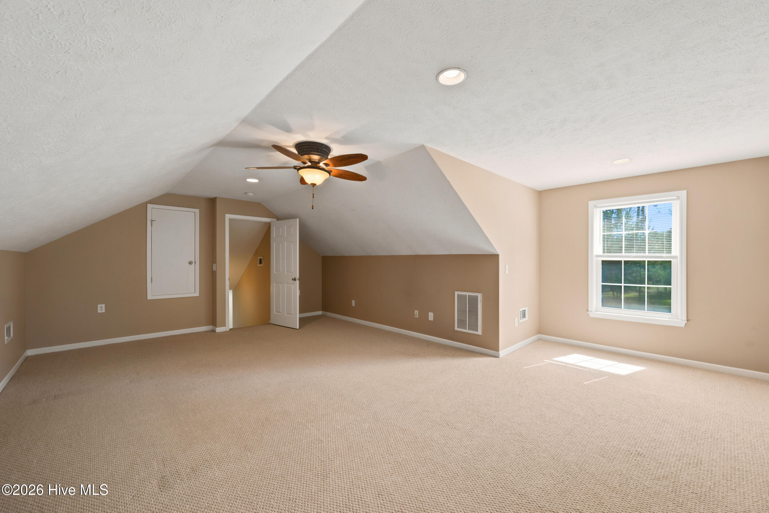 445 Maxwell Road Property Photo 38