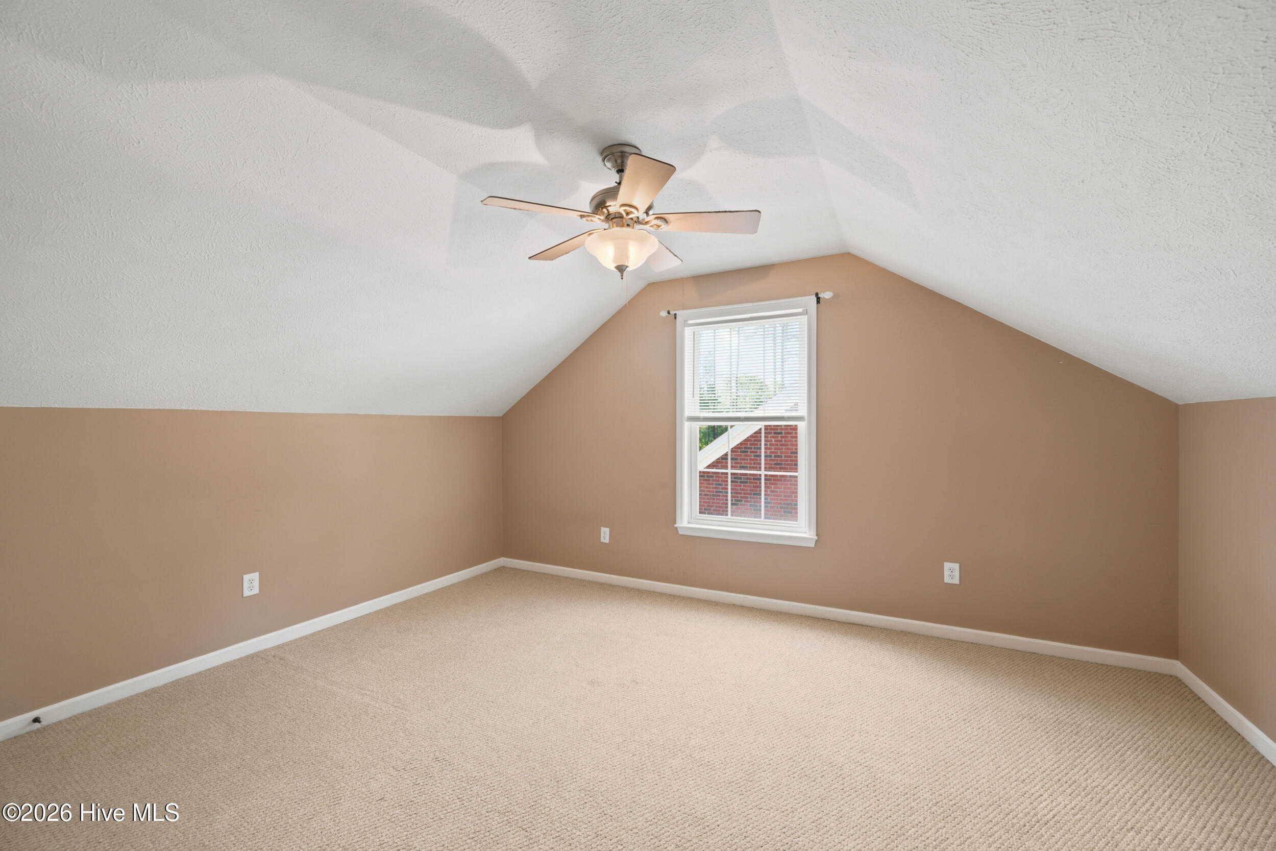 445 Maxwell Road Property Photo 40