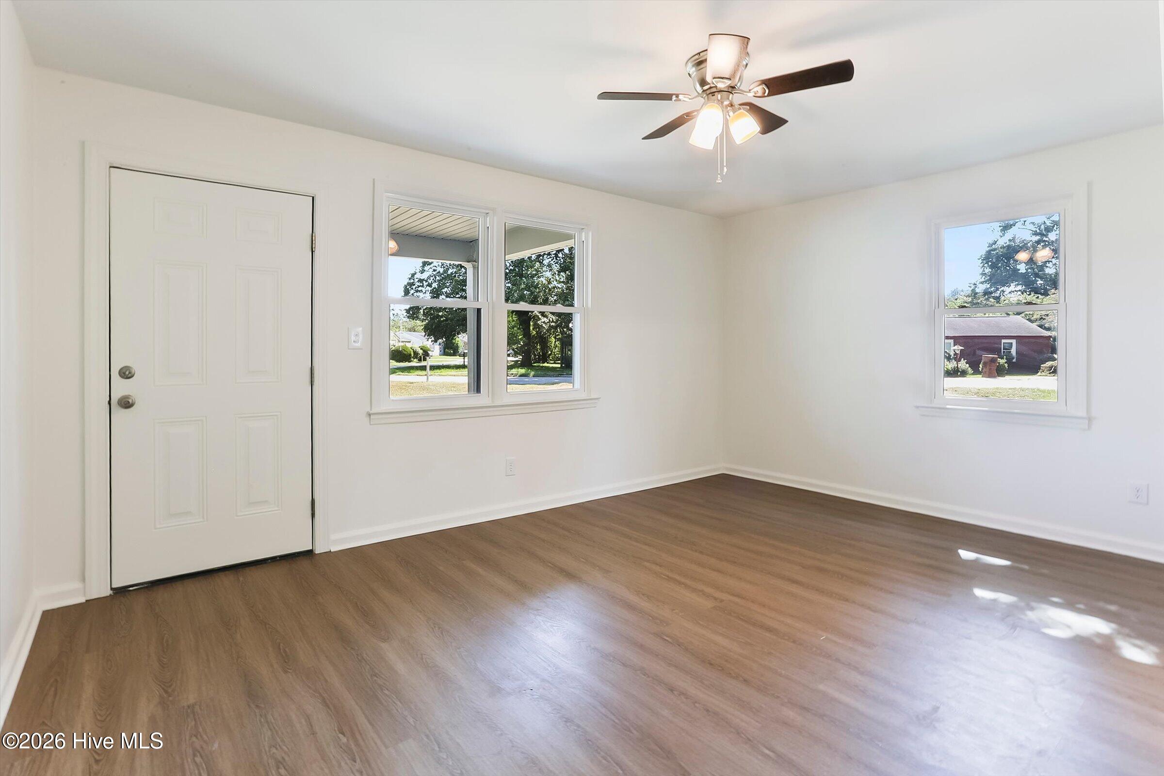 1302 Wallace Street Property Photo 6