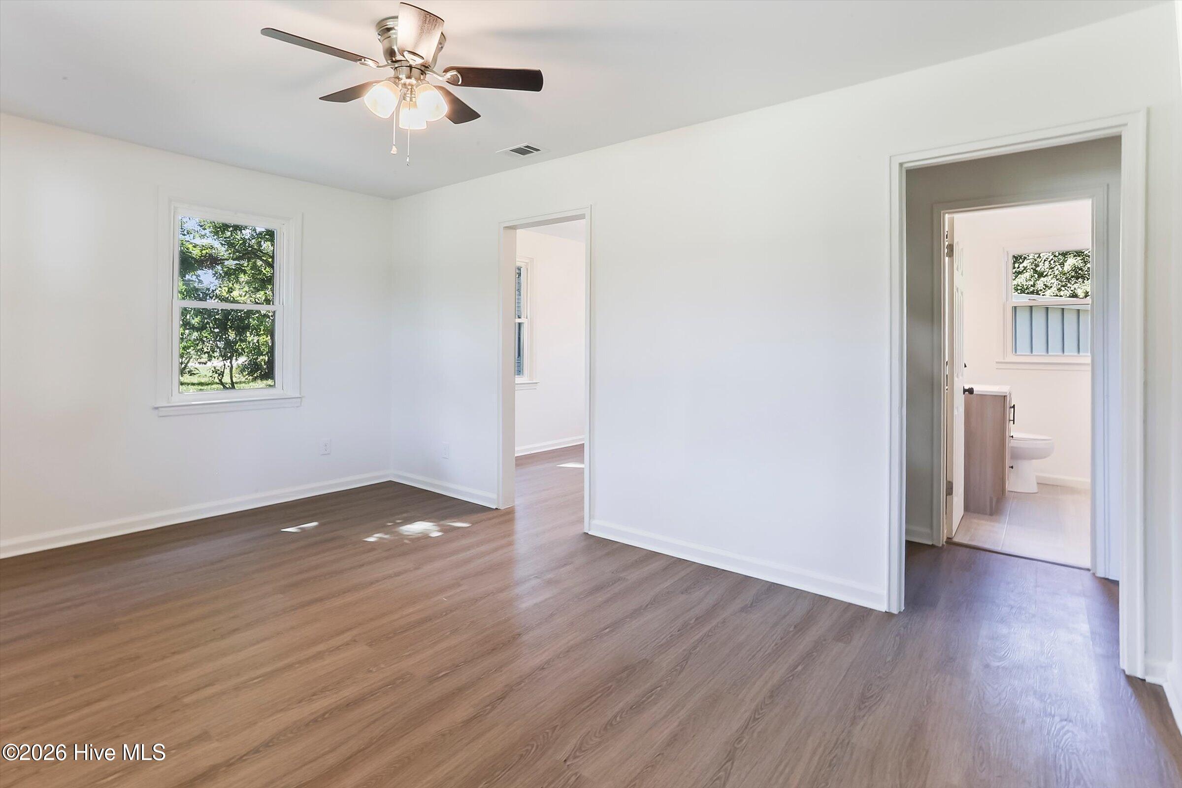 1302 Wallace Street Property Photo 7
