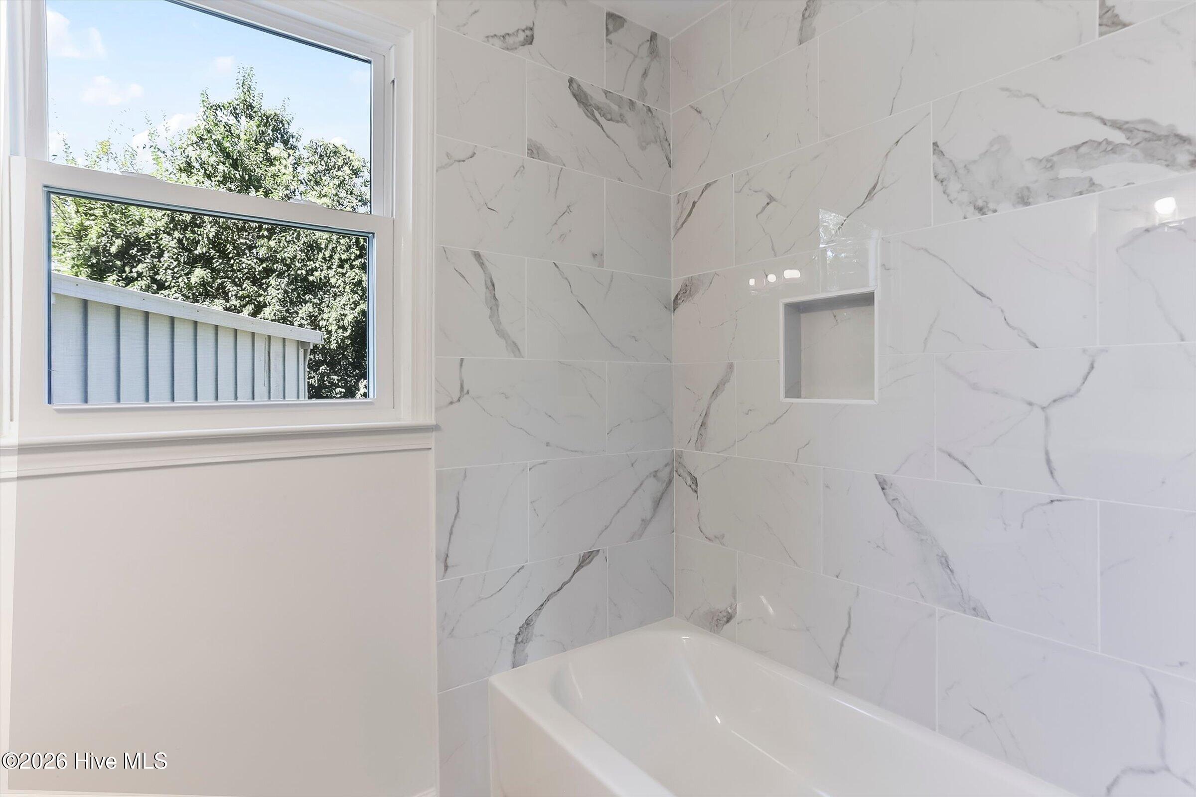 1302 Wallace Street Property Photo 14