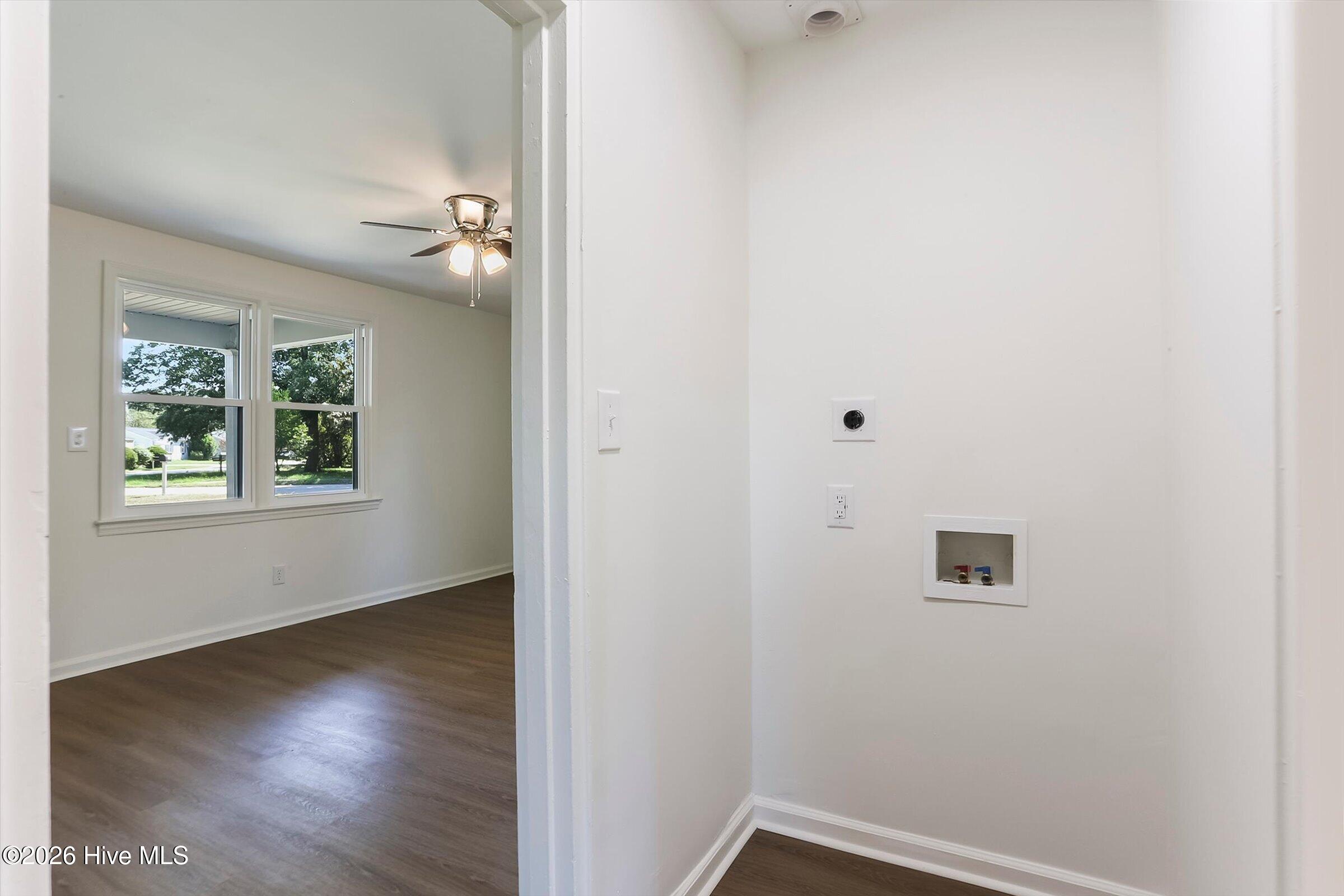 1302 Wallace Street Property Photo 15