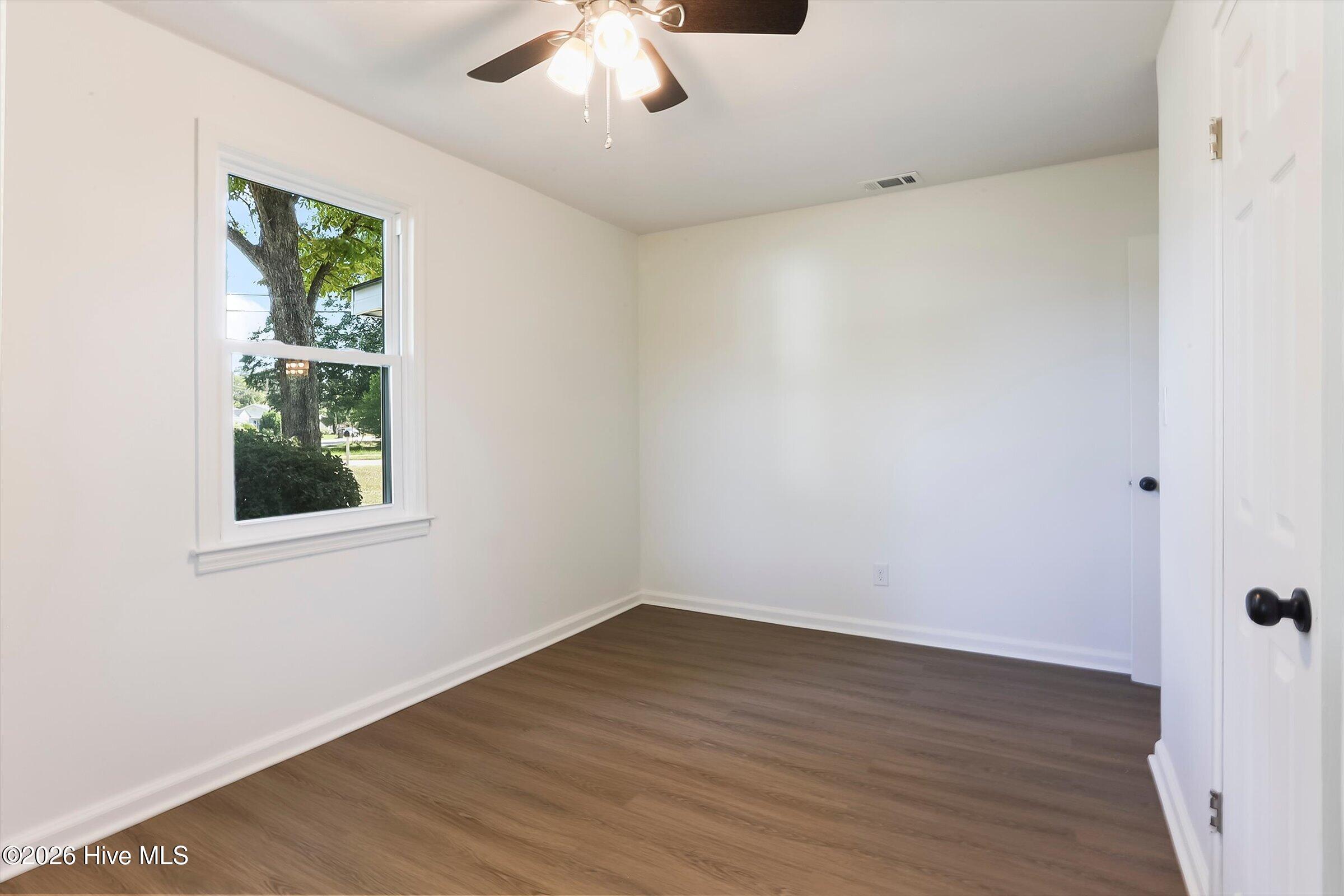1302 Wallace Street Property Photo 17