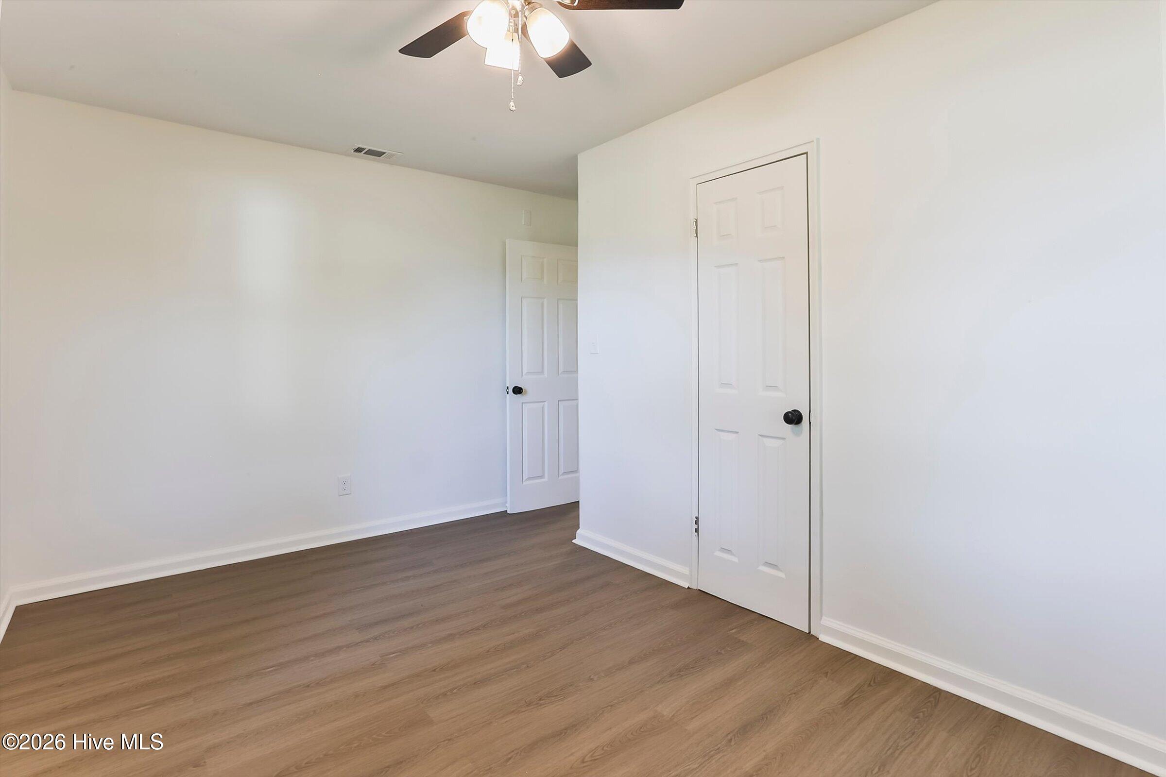1302 Wallace Street Property Photo 18