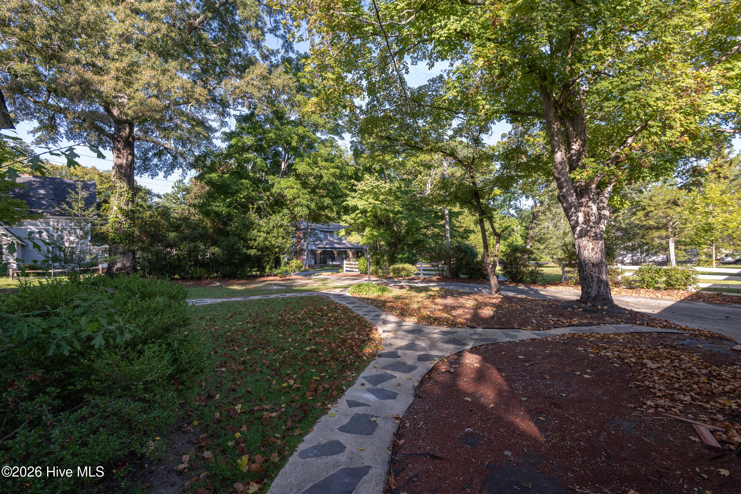 105 W Camden Street Property Photo 18