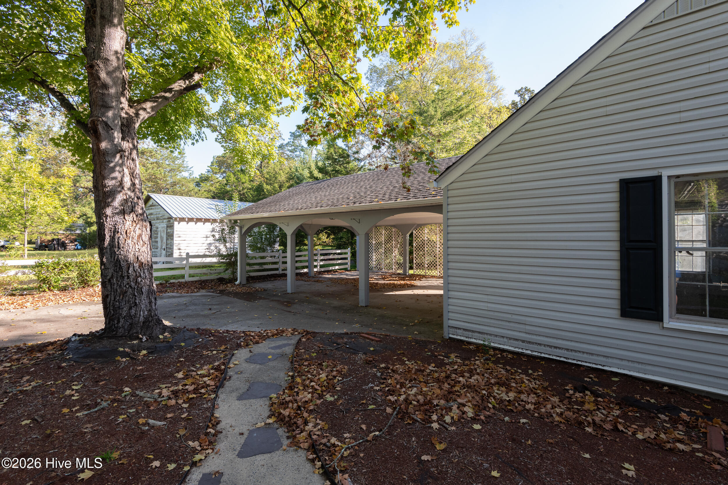 105 W Camden Street Property Photo 19