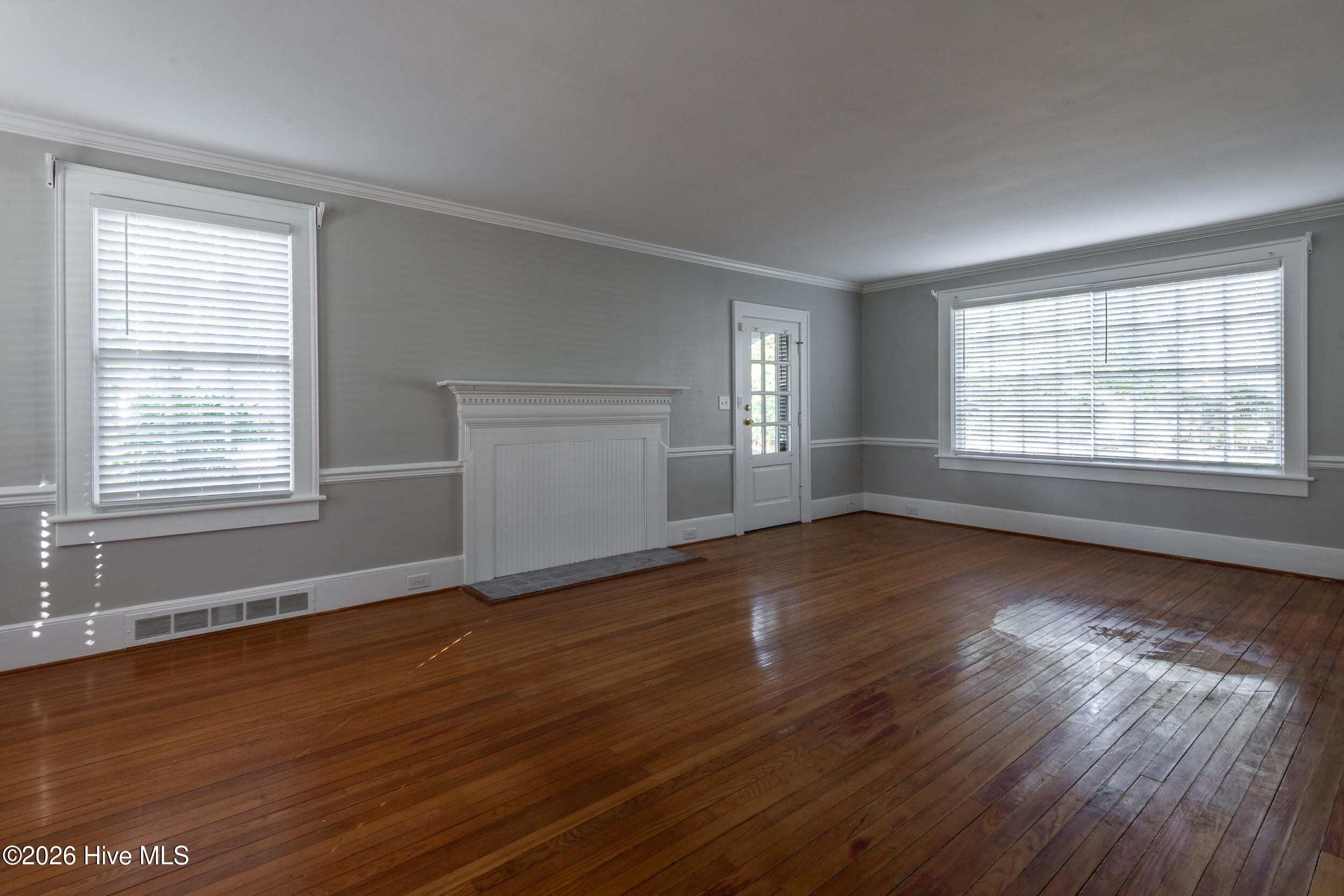 105 W Camden Street Property Photo 37
