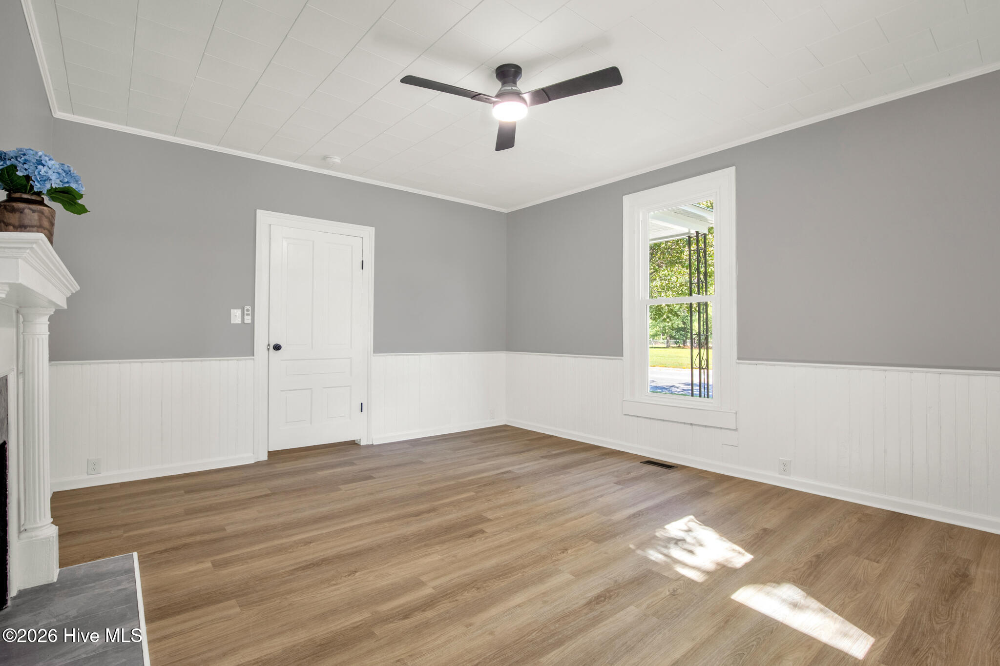 806 W Roseboro Street Property Photo 15