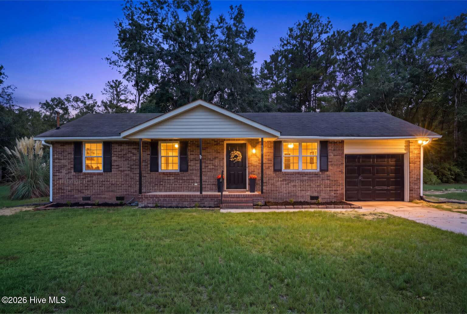 145 Peachtree Street Property Photo 1
