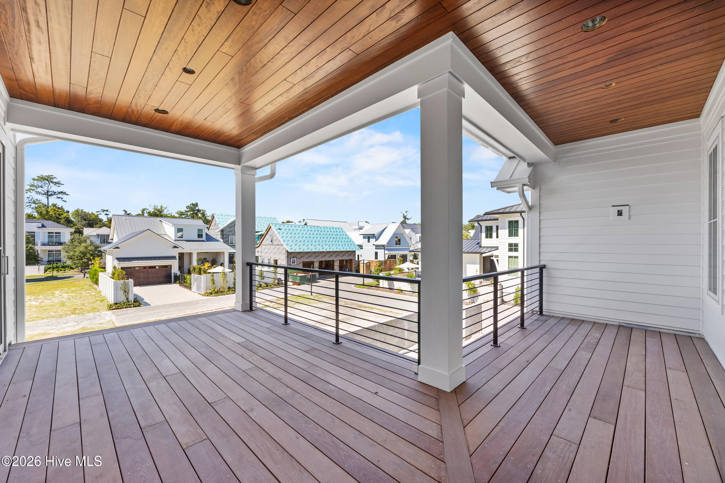 333 Airlie Road Property Photo 5