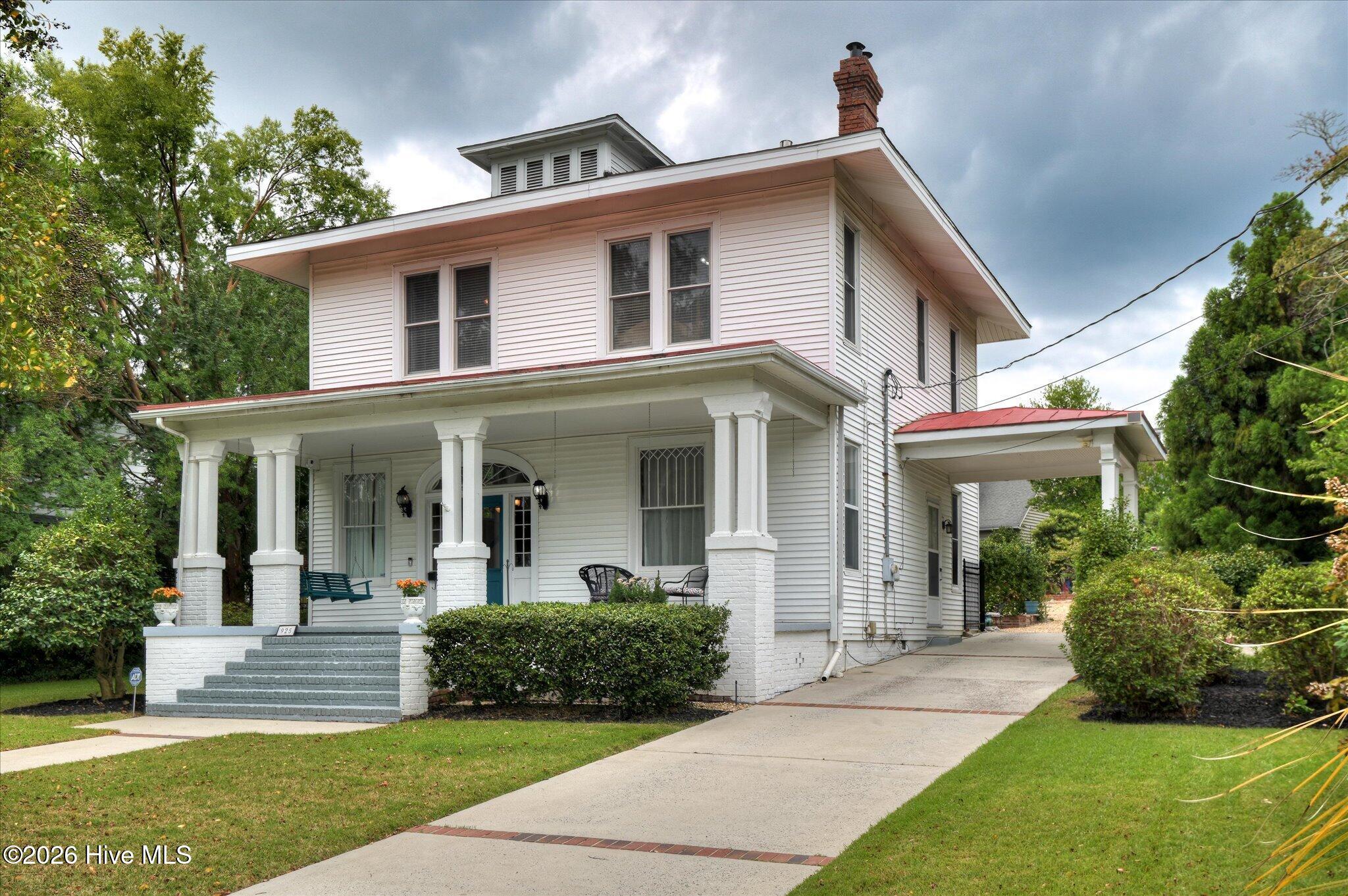 925 Heard Avenue Property Photo 10