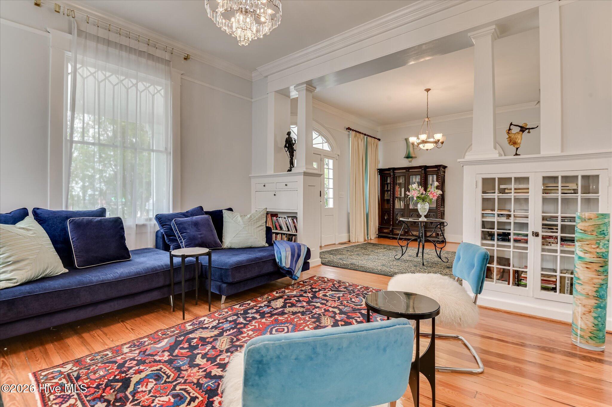 925 Heard Avenue Property Photo 18