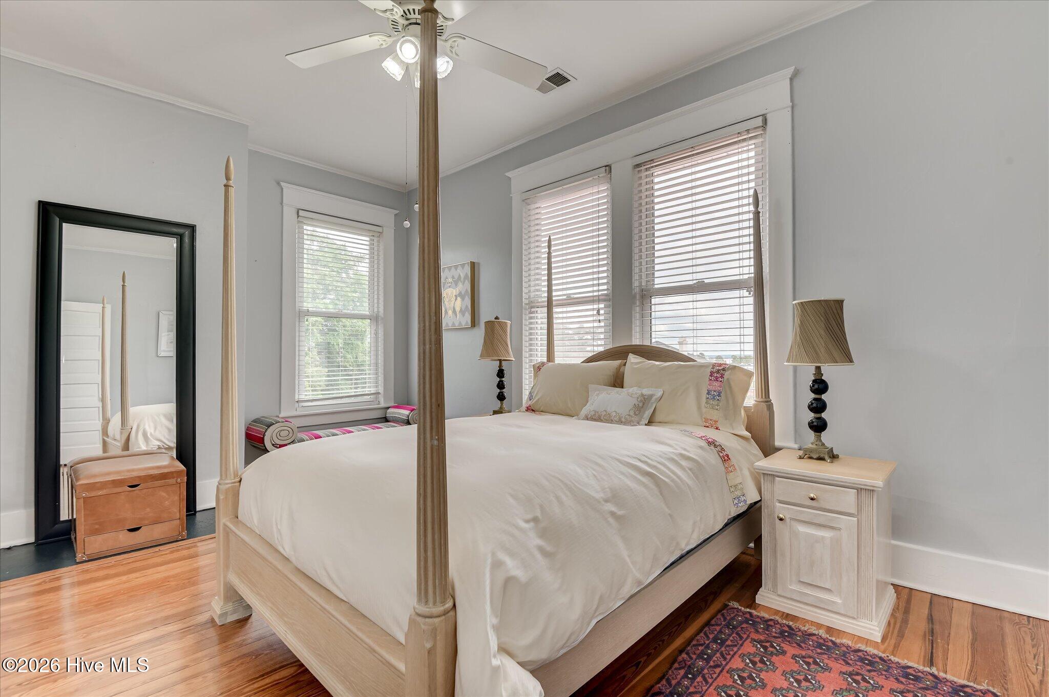 925 Heard Avenue Property Photo 39