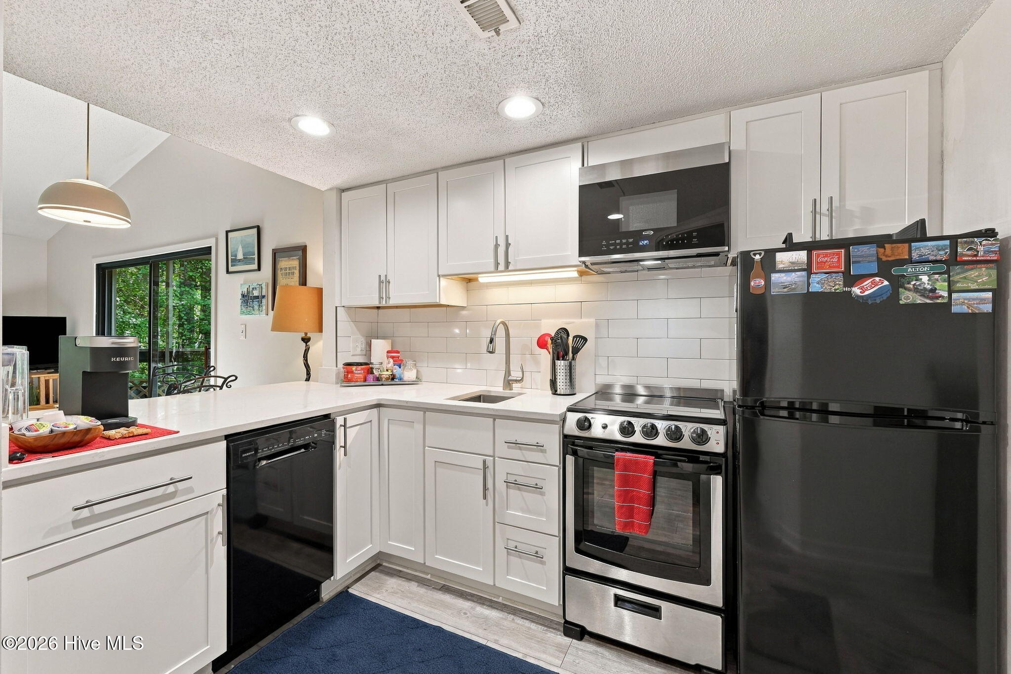 6229 Harbourside Drive Property Photo 3