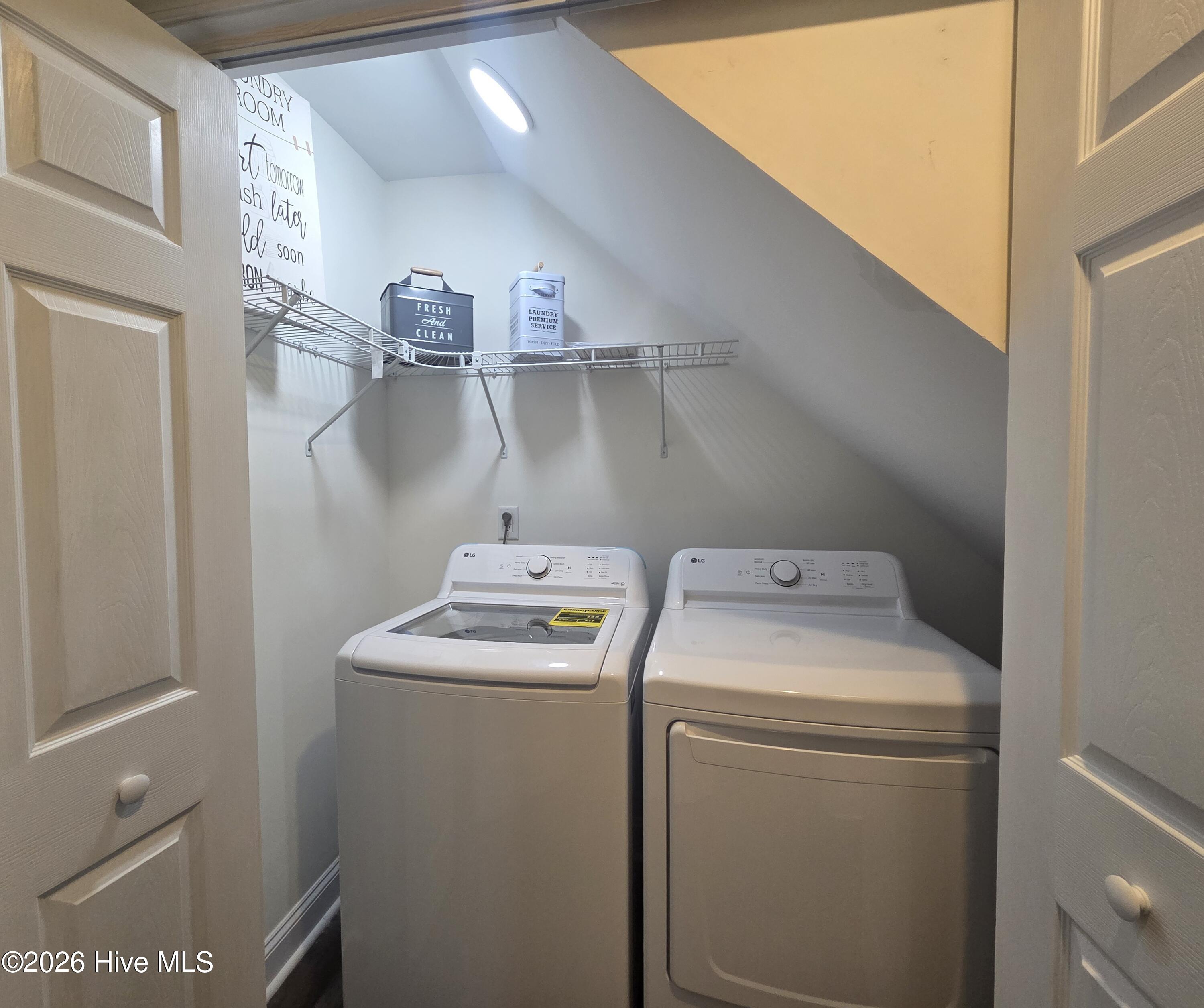 112 Orkney Drive Property Photo 24