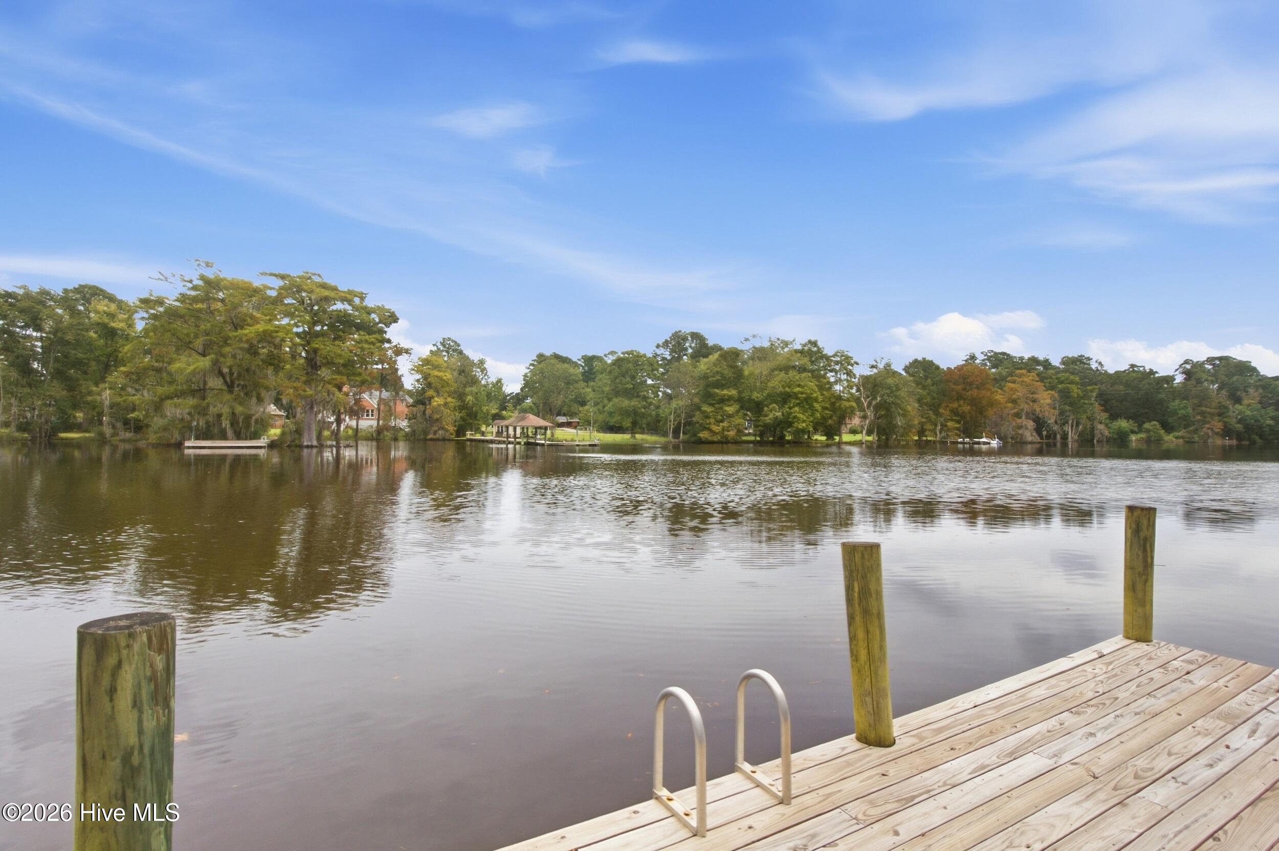 602 W Wilson Creek Drive Property Photo 4