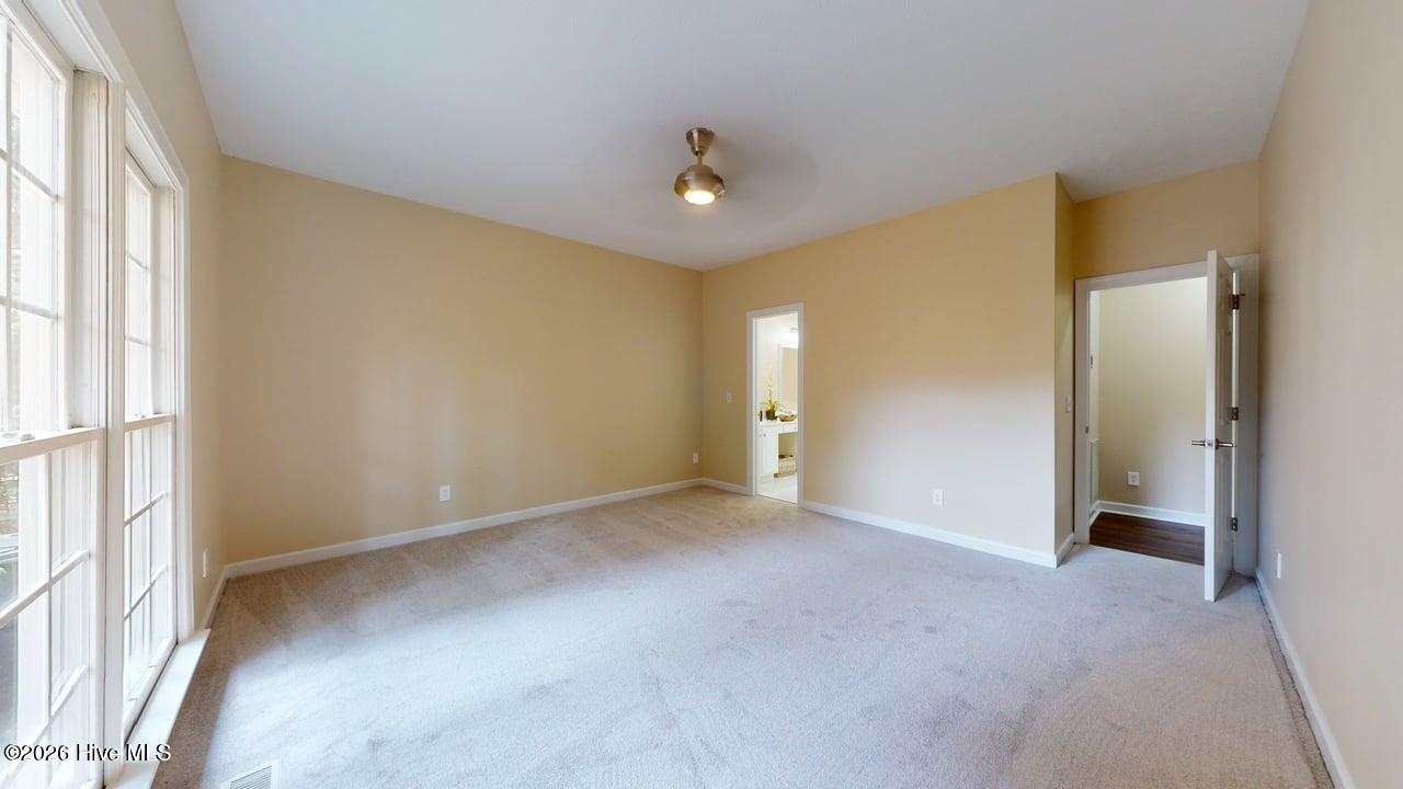 23 Coldstream Lane Property Photo 17