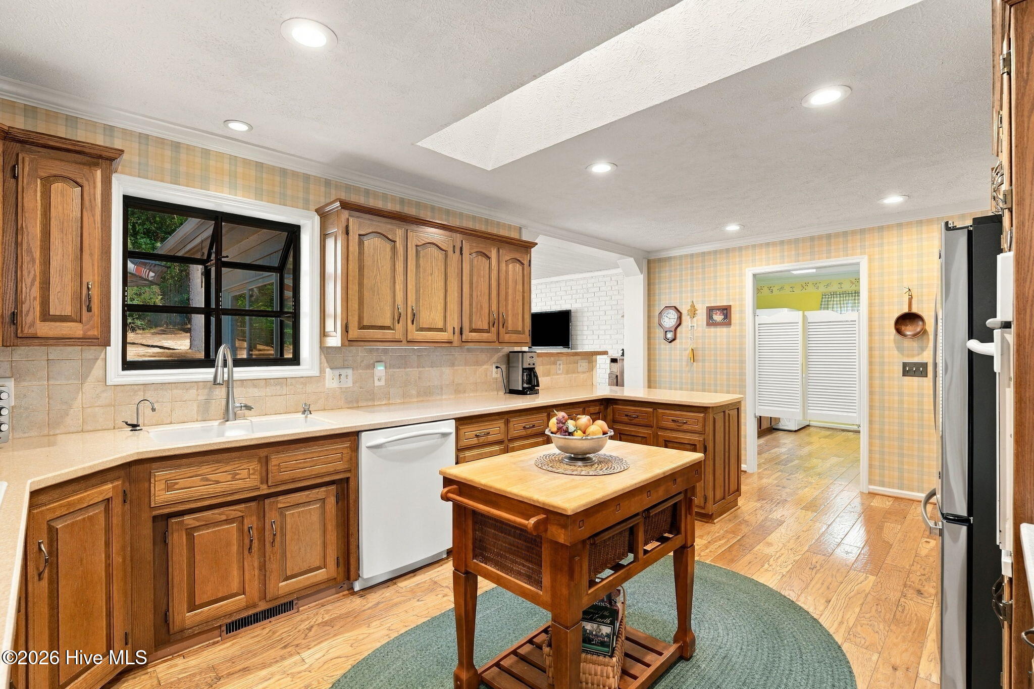 715 Lake Forest Drive Se Property Photo 10