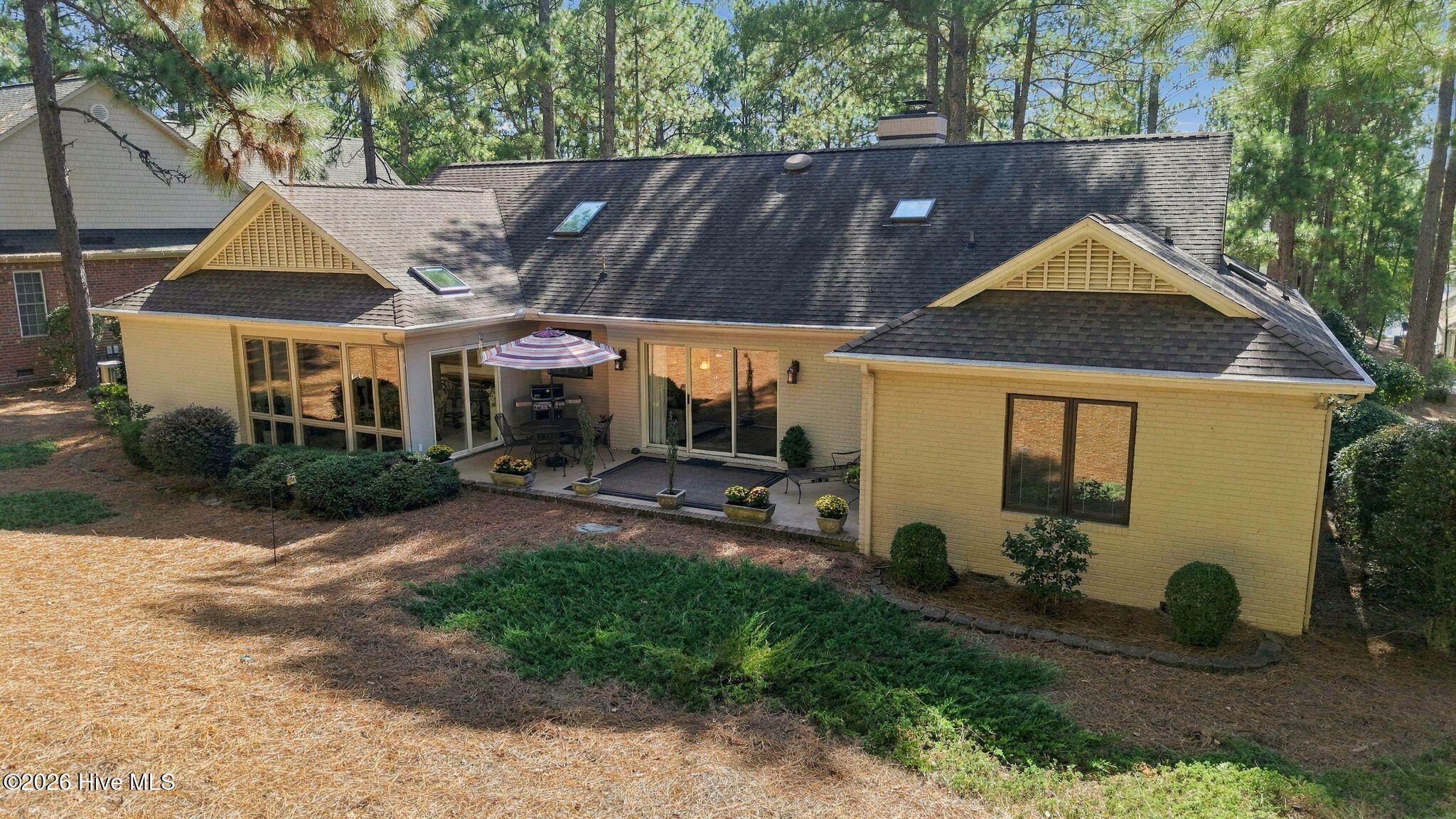 715 Lake Forest Drive Se Property Photo 22