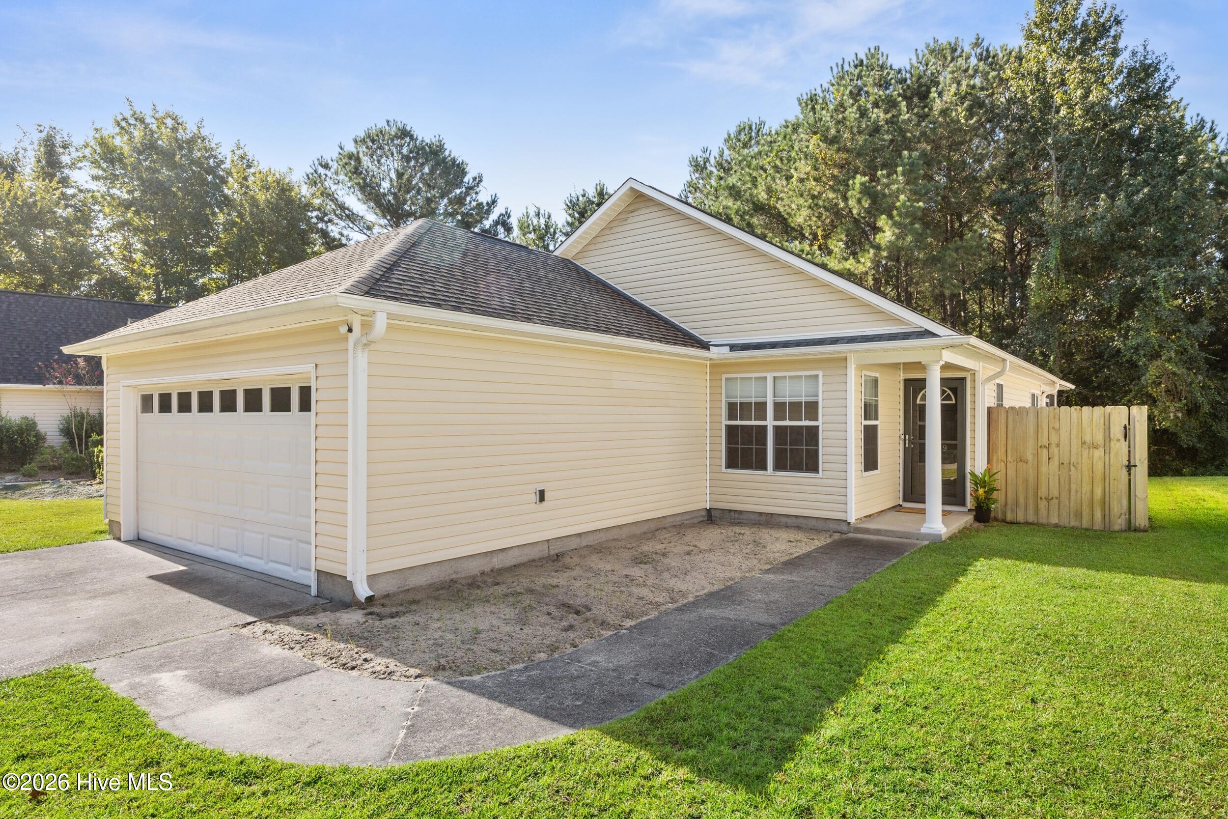 1019 Stony Woods Lane Property Photo 2