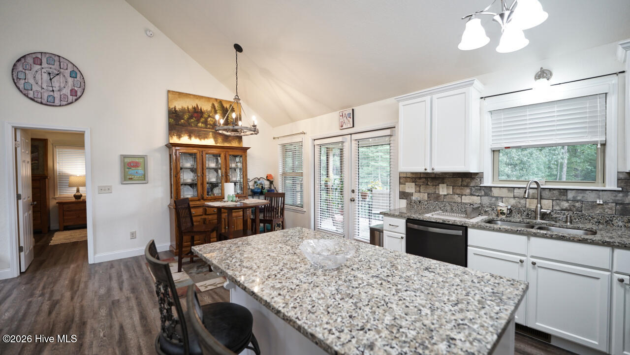 215 Kirby Lane Property Photo 16