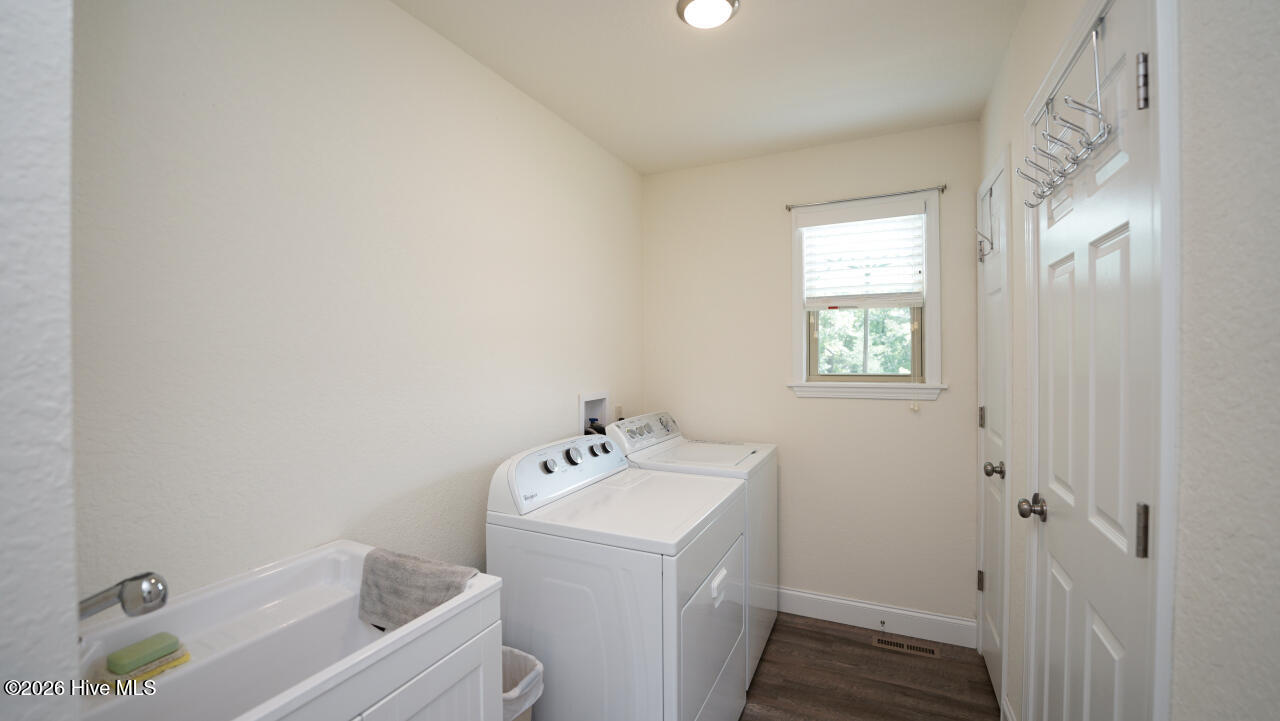 215 Kirby Lane Property Photo 18