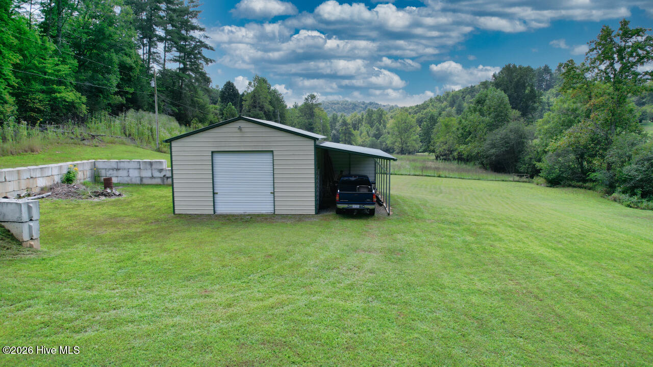 215 Kirby Lane Property Photo 30